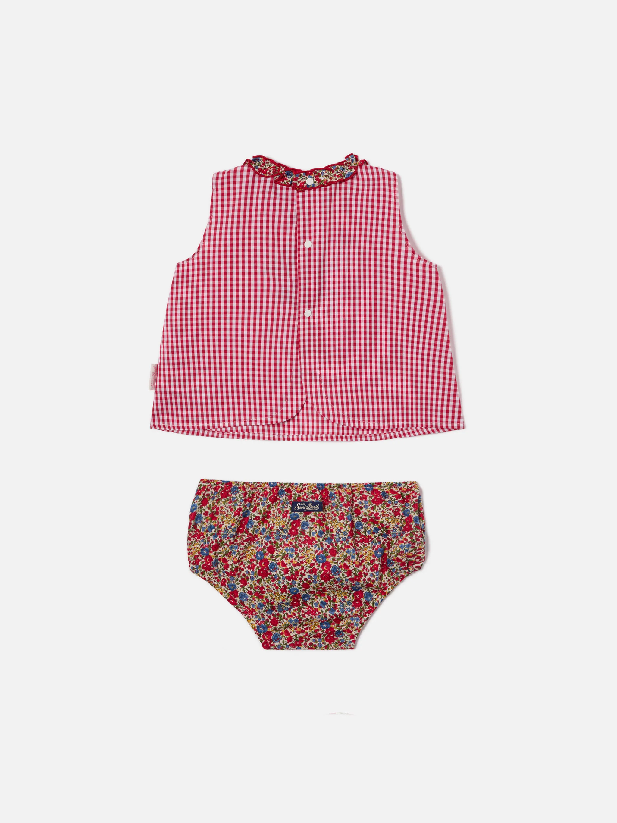 Set Abbie scamiciato e copri pannolino con ricamo Piccola peste | Made with Liberty Fabric - Image 3