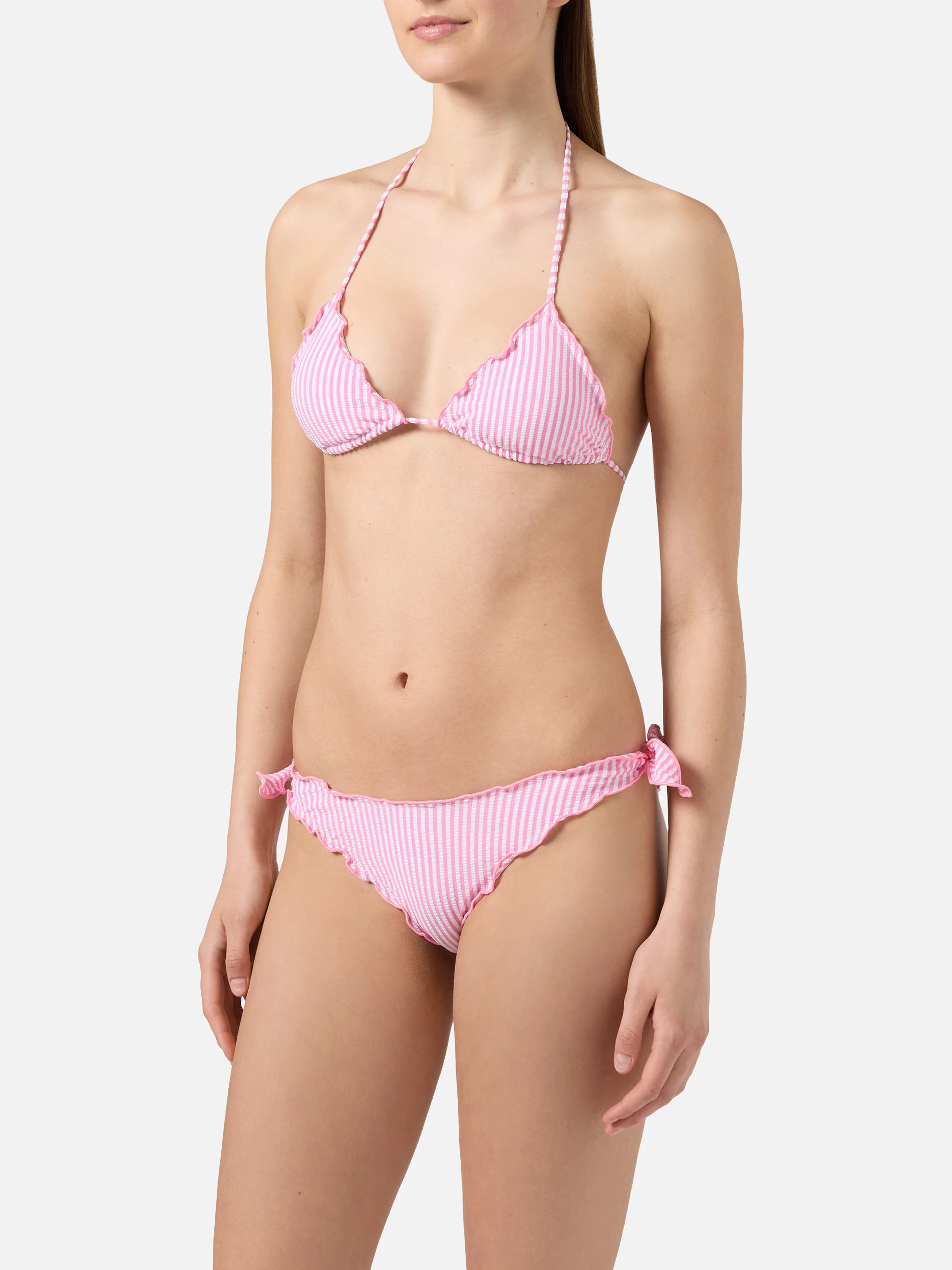 Bikini Sarius triangolo in seersucker a righe bianche e rosa - Image 2
