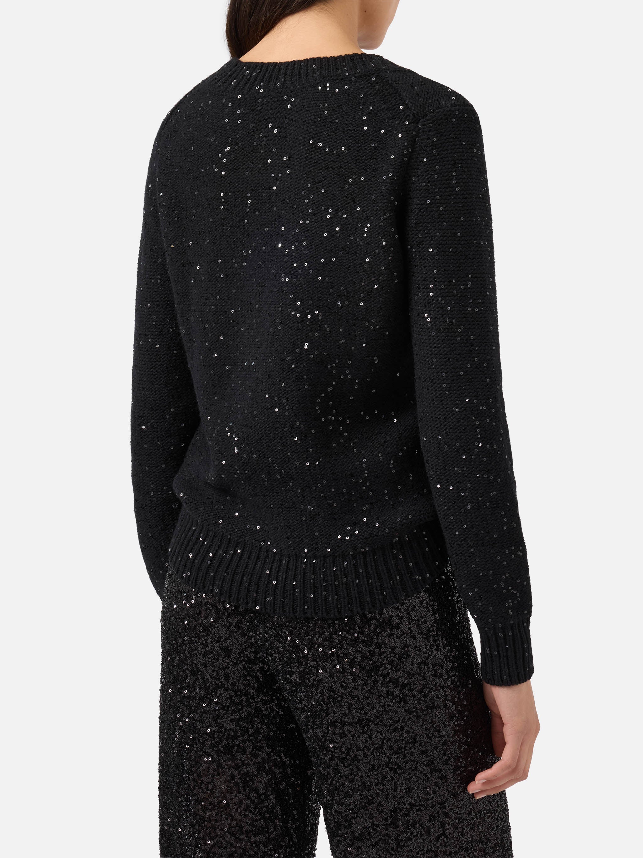 Maglione con scollo a V nero con pailettes - Image 4