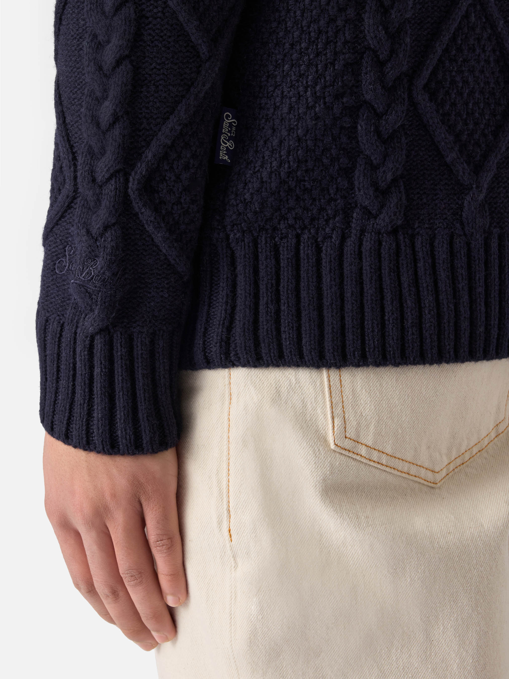Maglione blu a girocollo Bergen Tricot con ricamo Cortina Natale '83 - Image 4