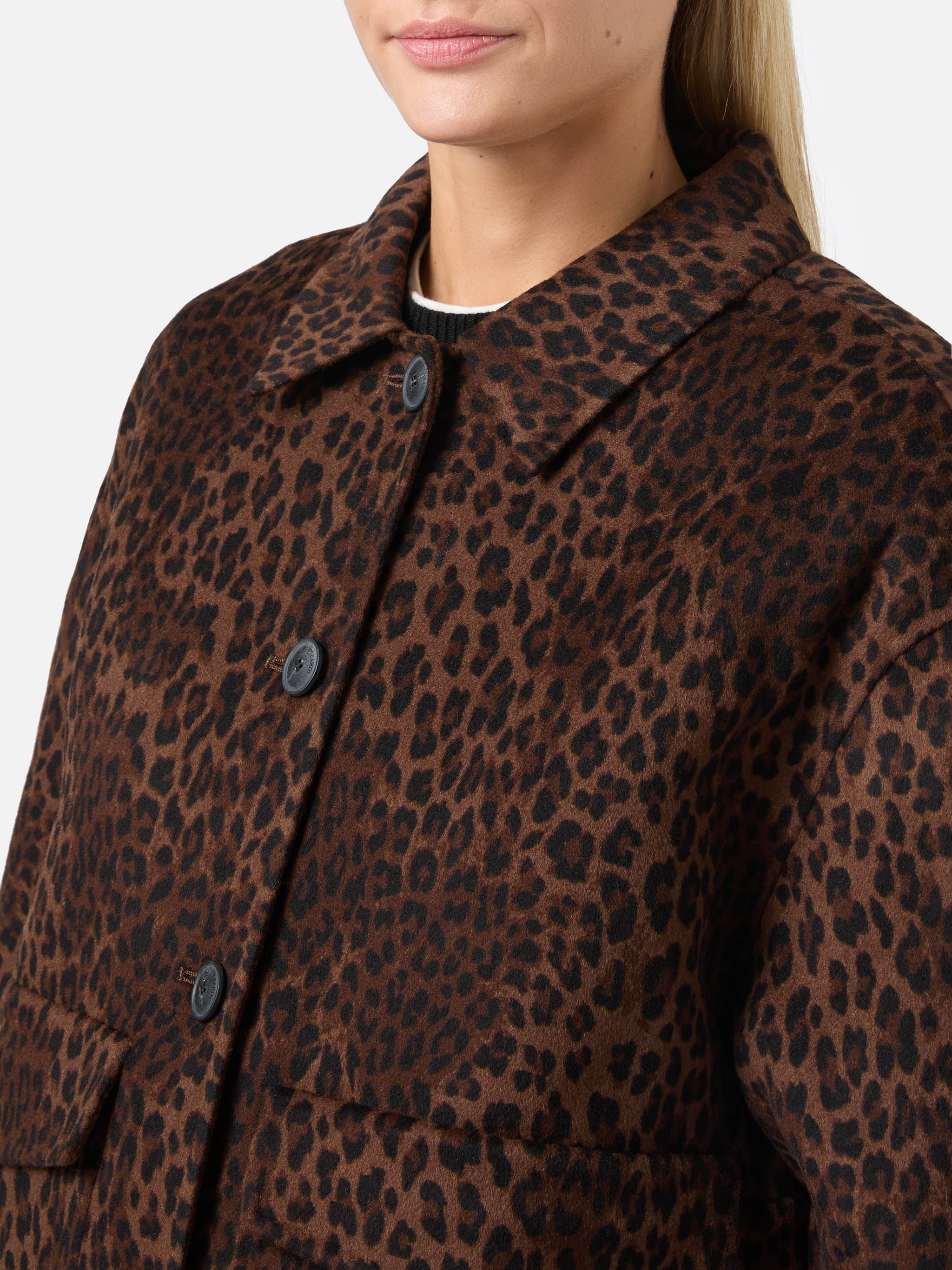 Giacca crop Bonnibell in tessuto double con stampa leopardata - Image 3