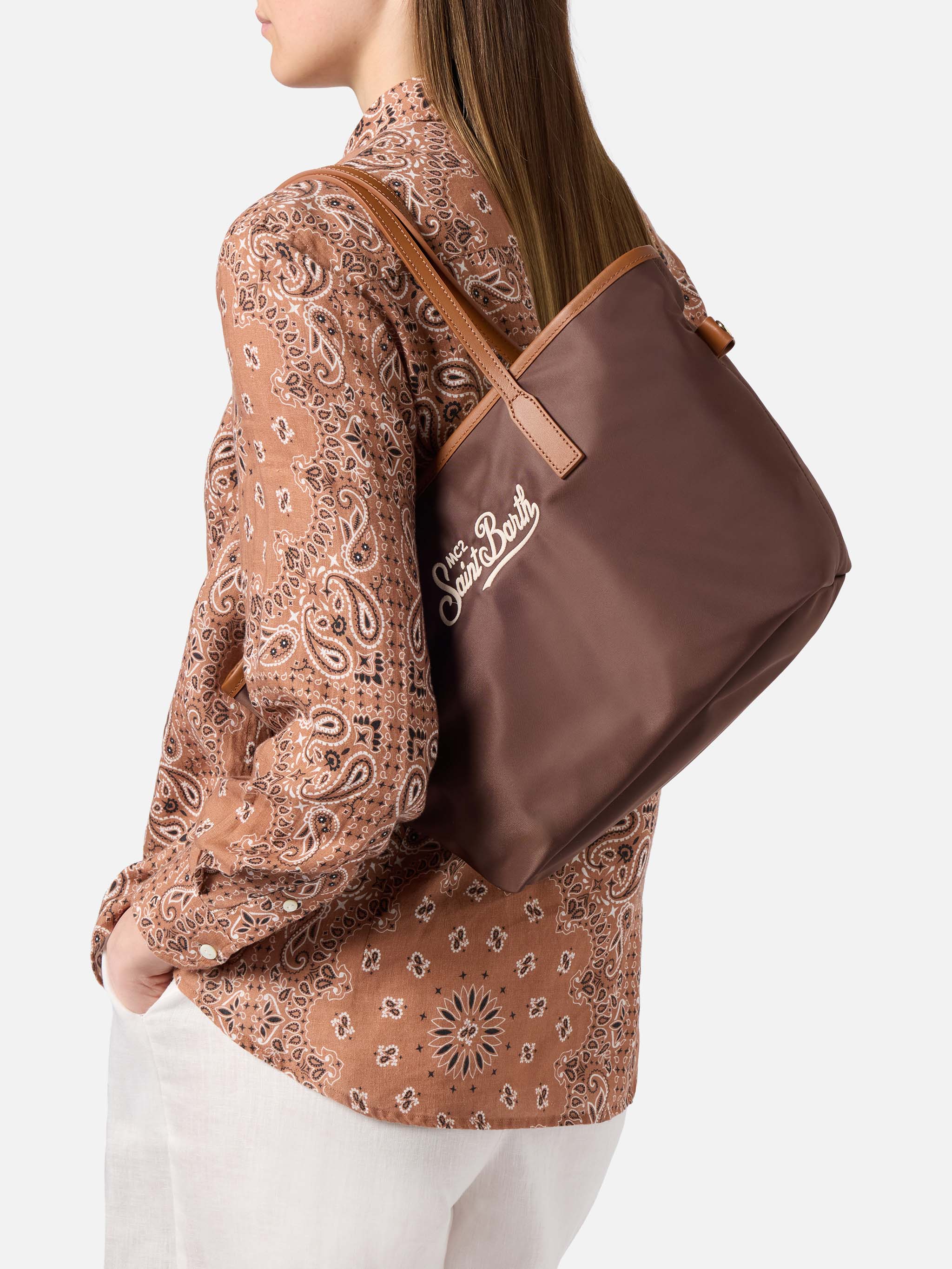 Borsa City medium in nylon marrone - Image 2