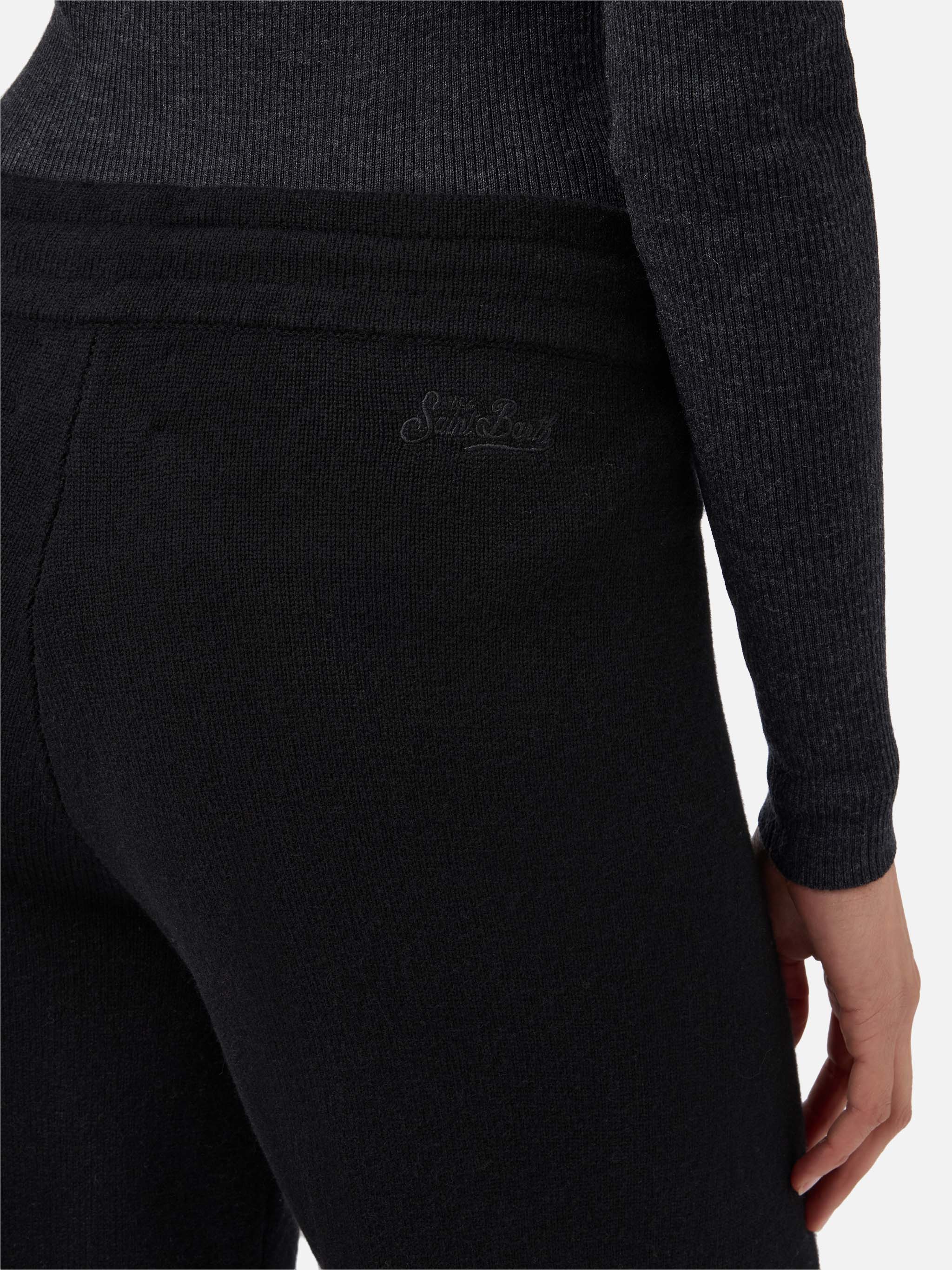 Pantaloni palazzo Cambon in pura lana neri a vita alta con coulisse - Image 2