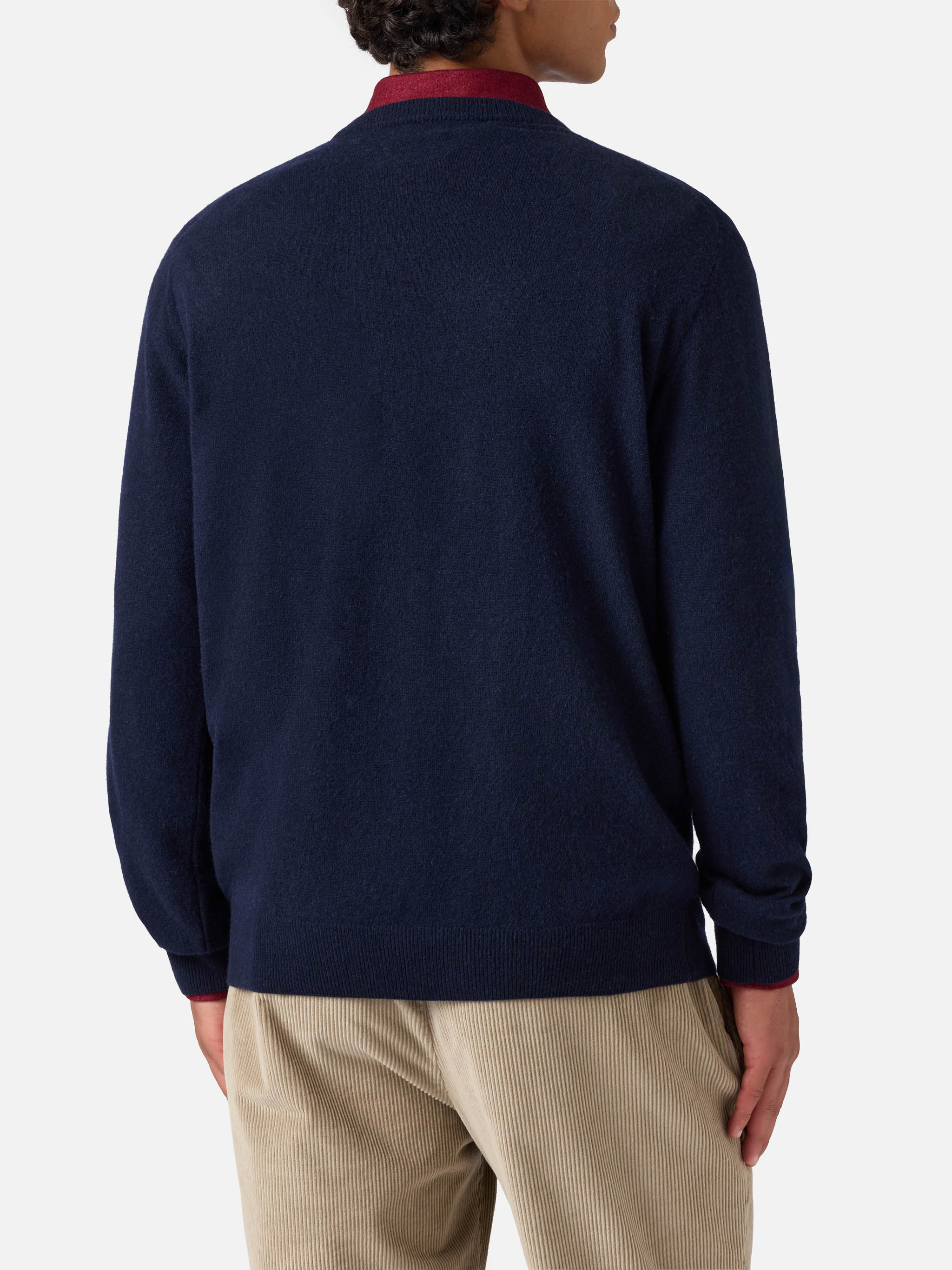 Maglione a girocollo Heron Light con ricamo Moglie in vacanza inizia la danza | YUPPIES SPECIAL EDITION - Image 3
