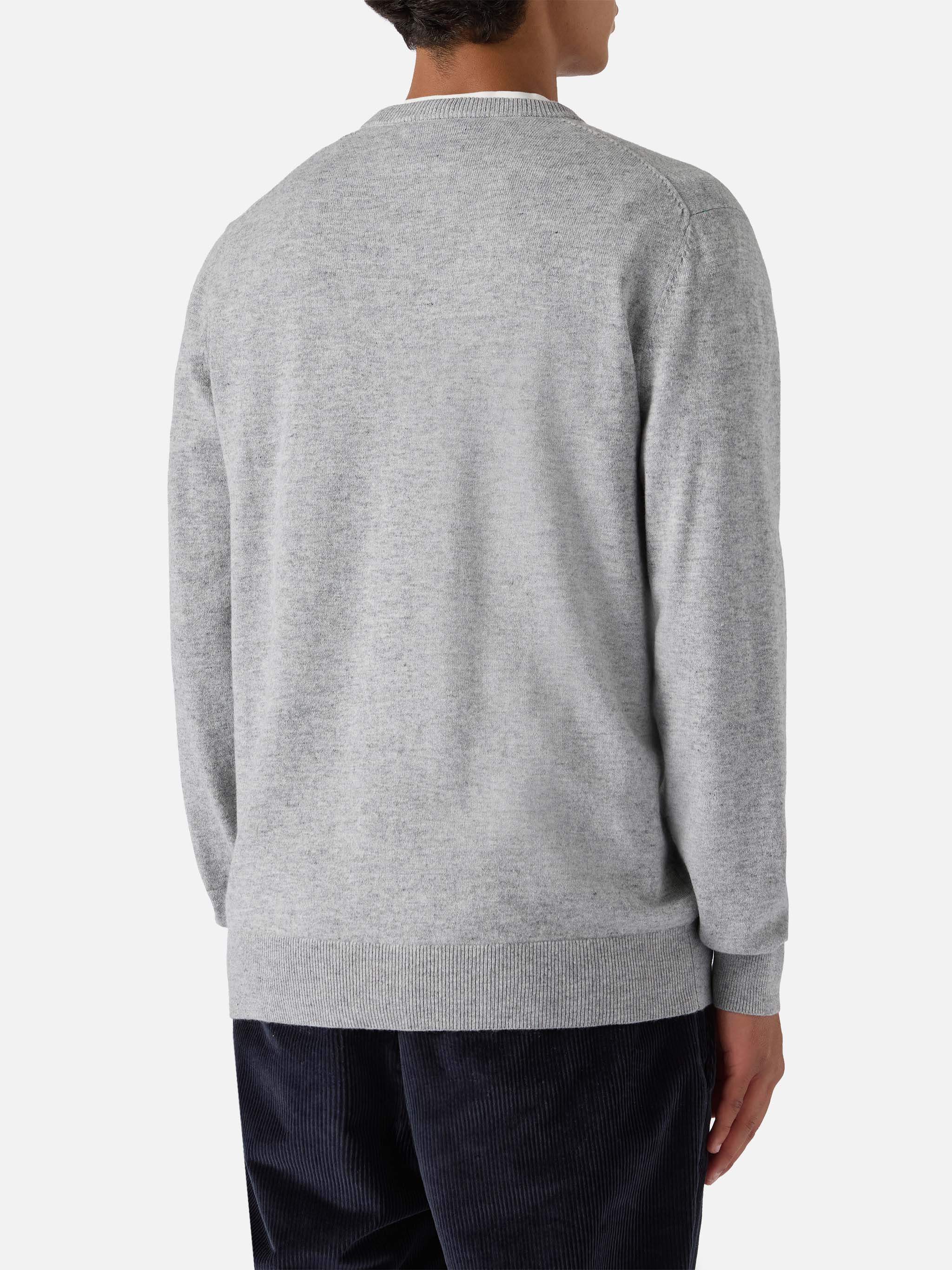 Maglione a girocollo Heron Light con ricamo Snoopy Sunday Mood | PEANUTS SPECIAL EDITION - Image 4