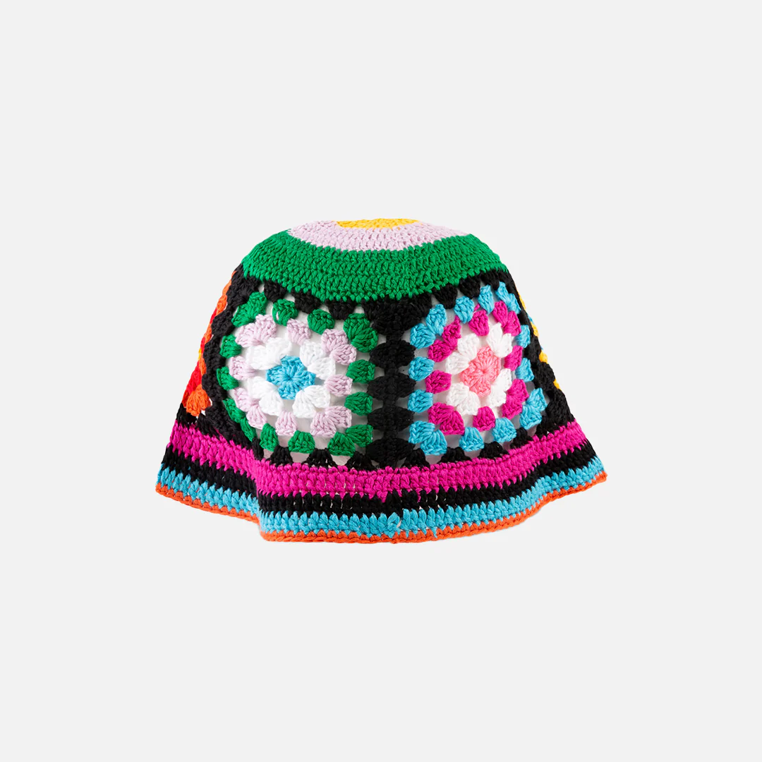 Cappello cloche in crochet multicolor - Image 3