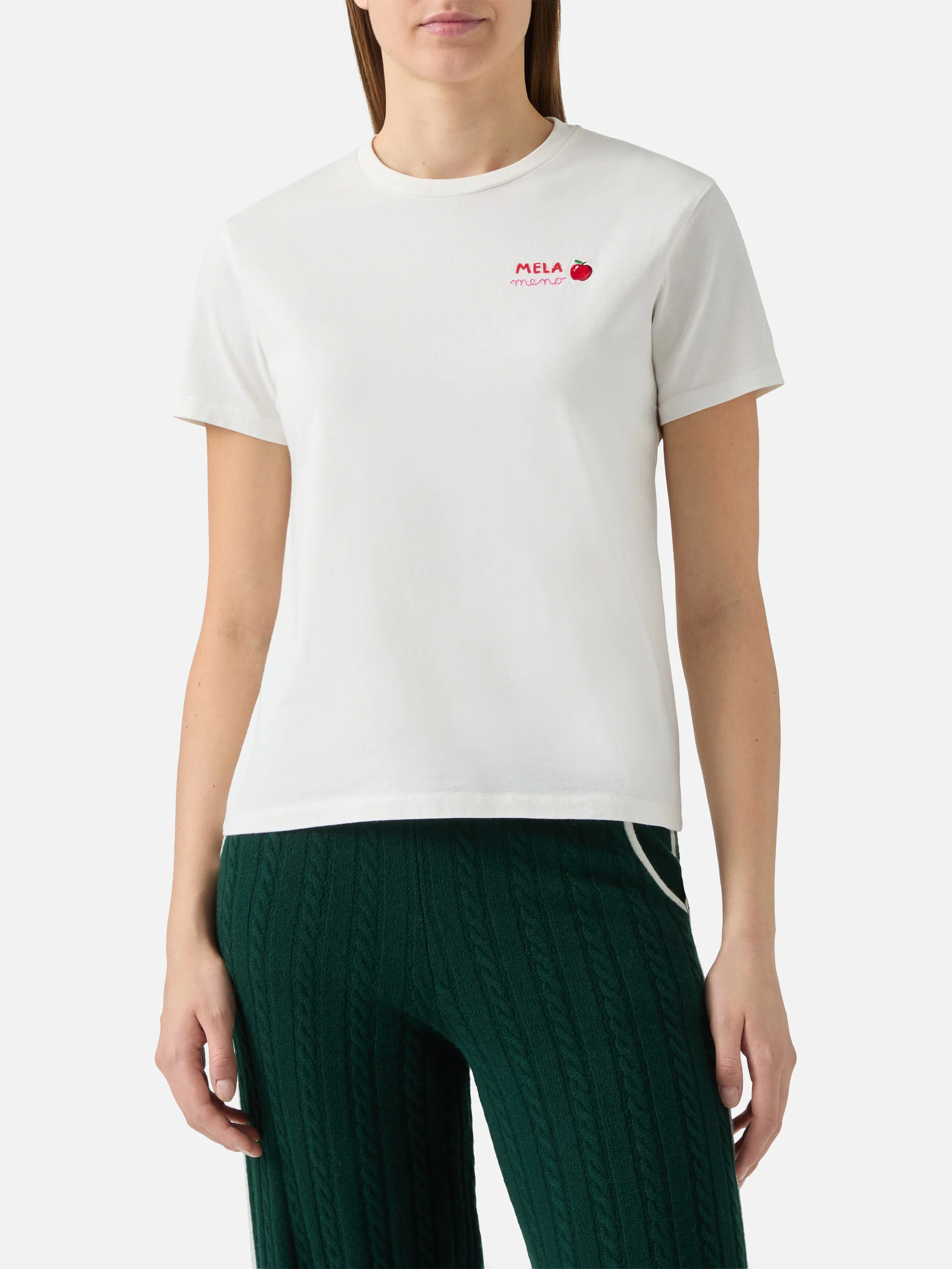 T-shirt Emilie in cotone bianco con ricamo Mela Meno - Image 2