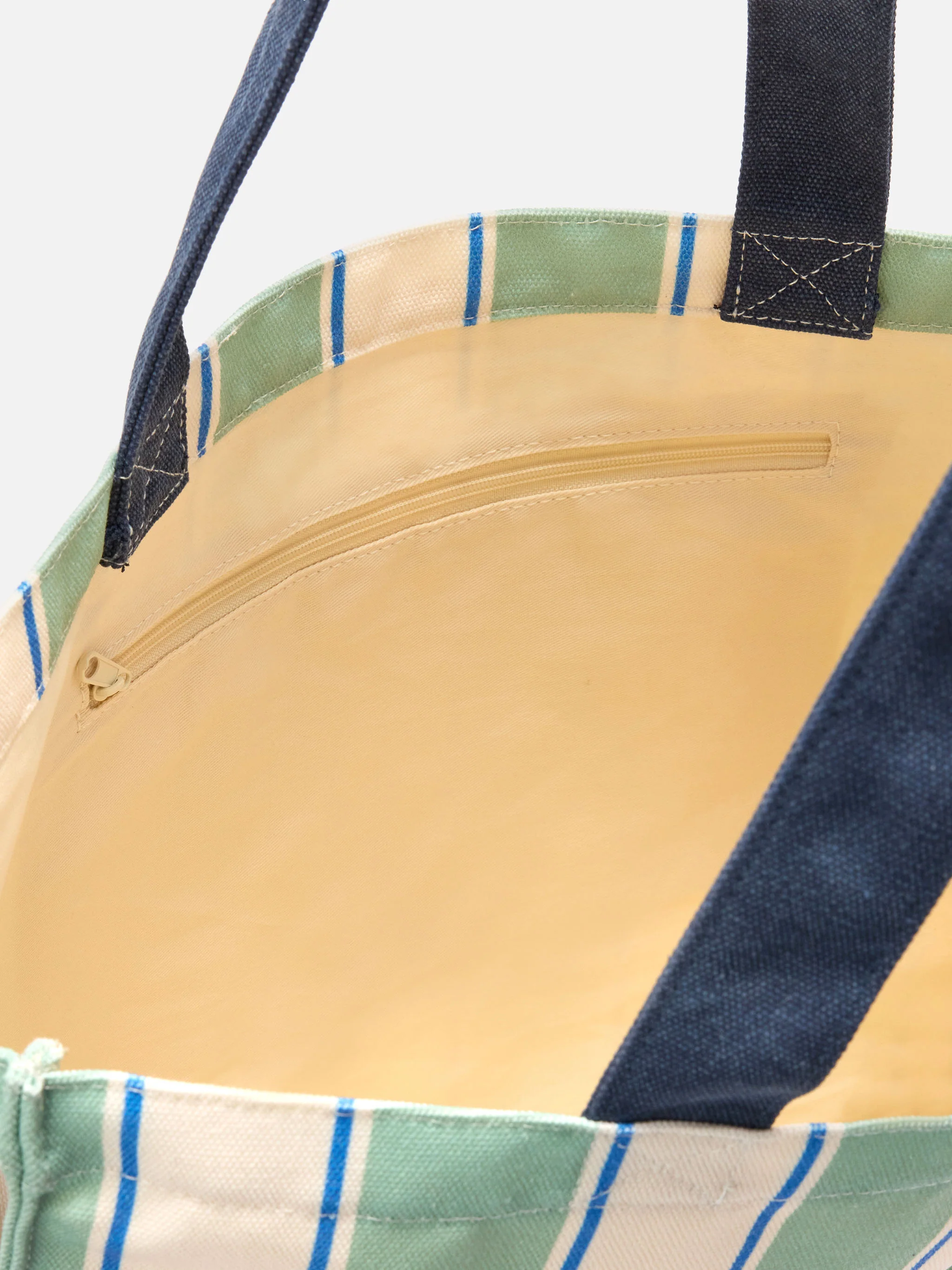 Borsa Essential in canvas a righe verdi, azzurre e bianche con logo a contrasto - Image 5