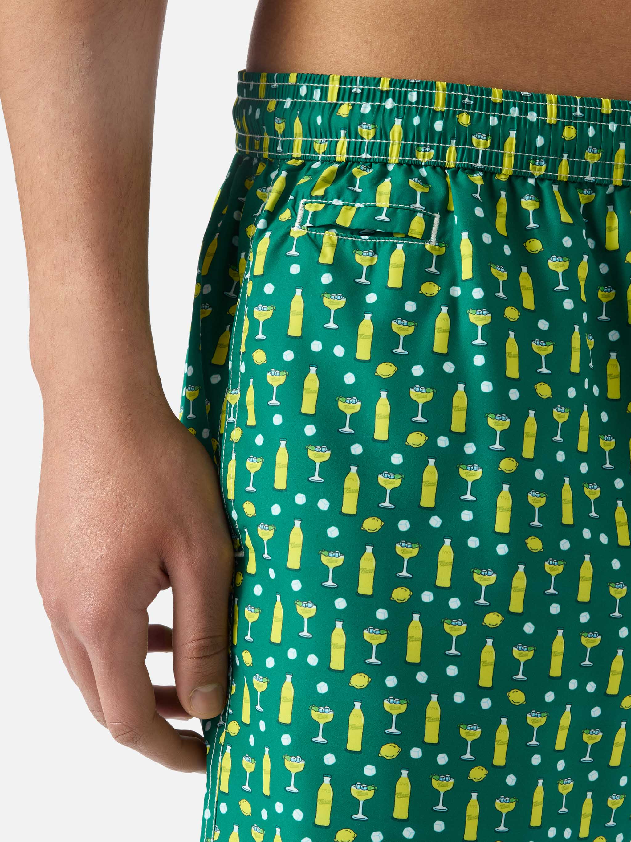 Costume mare Lighting Micro verde con stampa cedrata e cocktail | Special Edition - Image 4