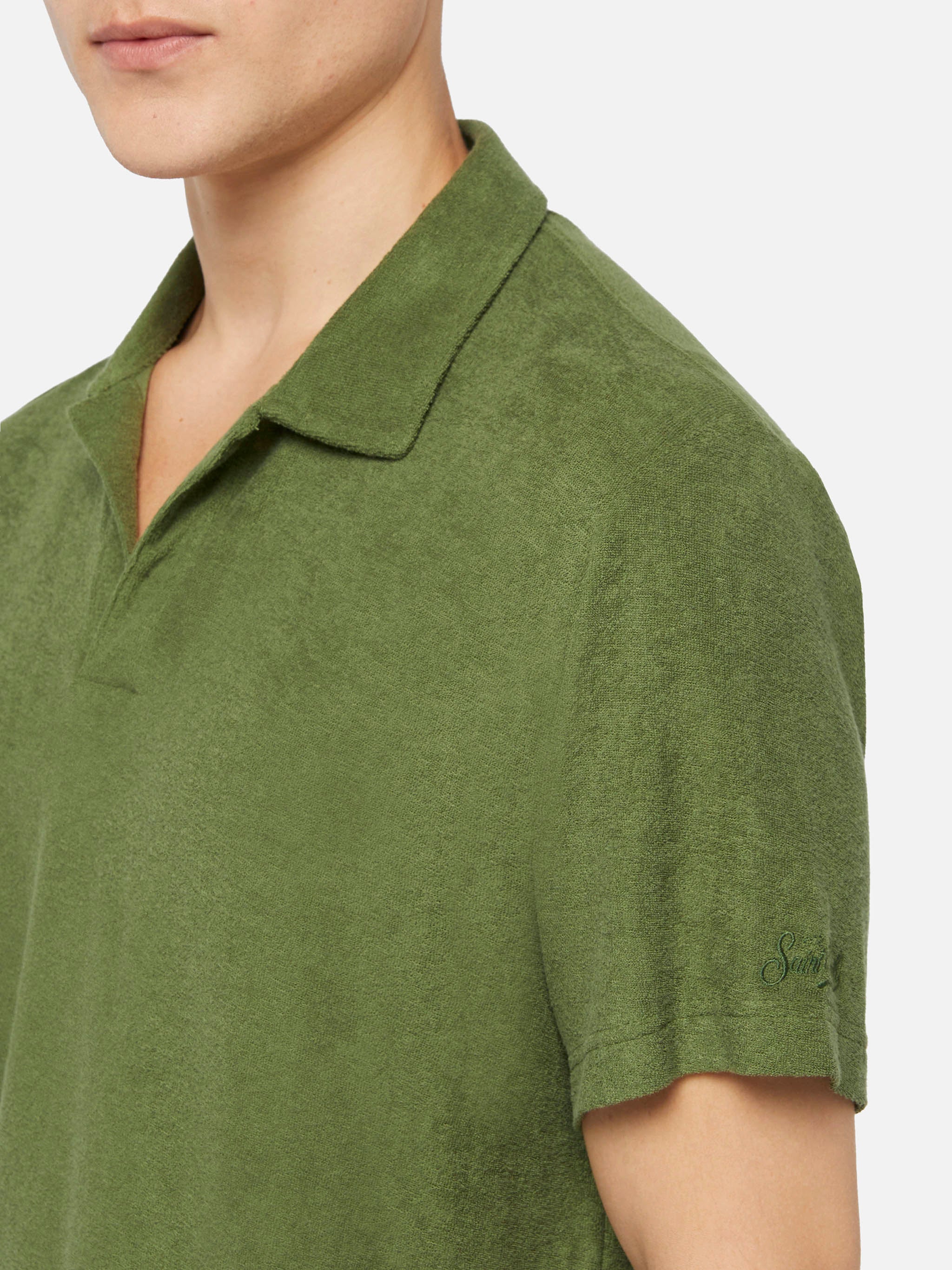 Polo Jeremy in spugna verde militare senza bottoni - Image 2