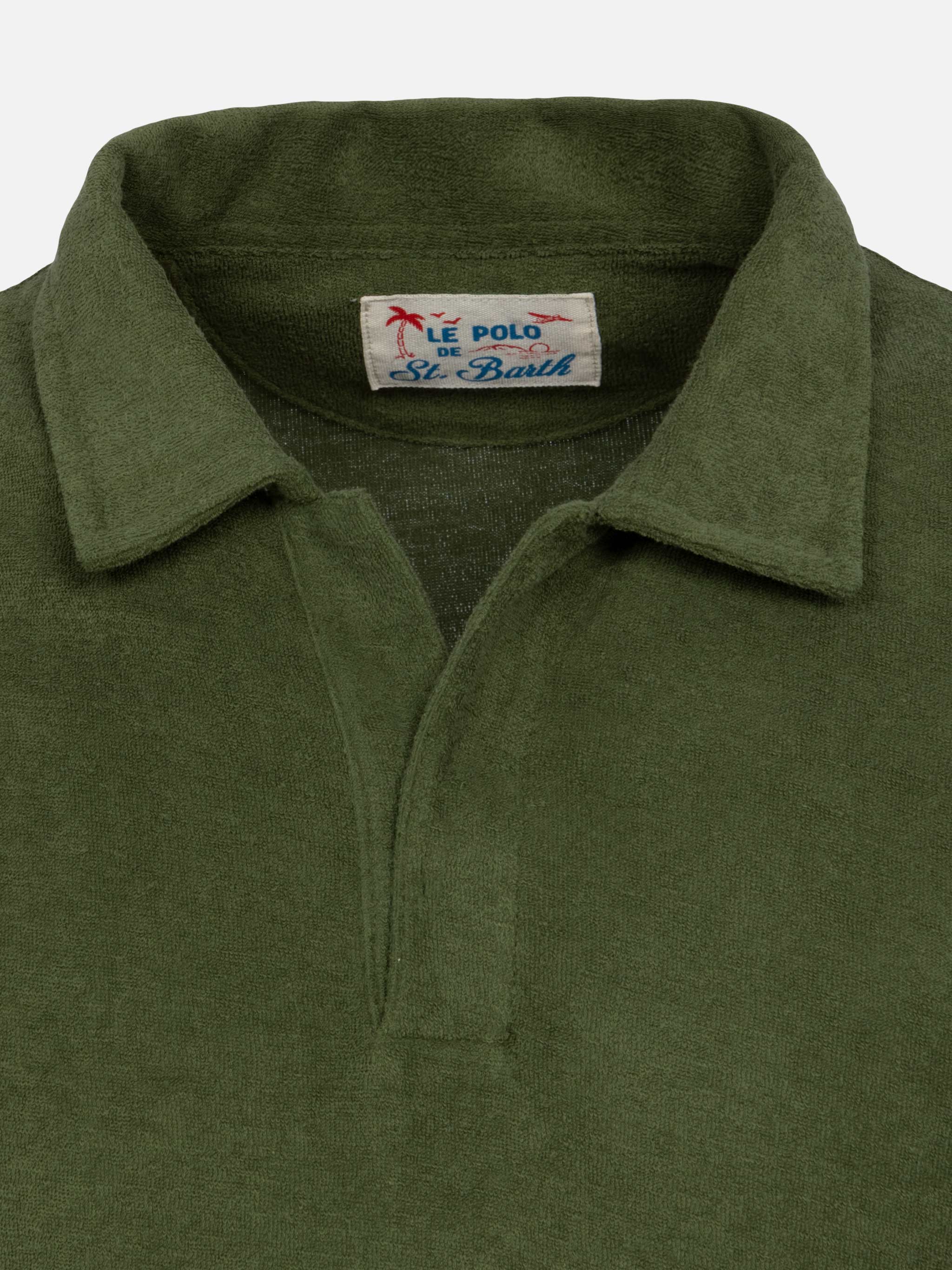 Polo Jeremy in spugna verde militare senza bottoni - Image 6