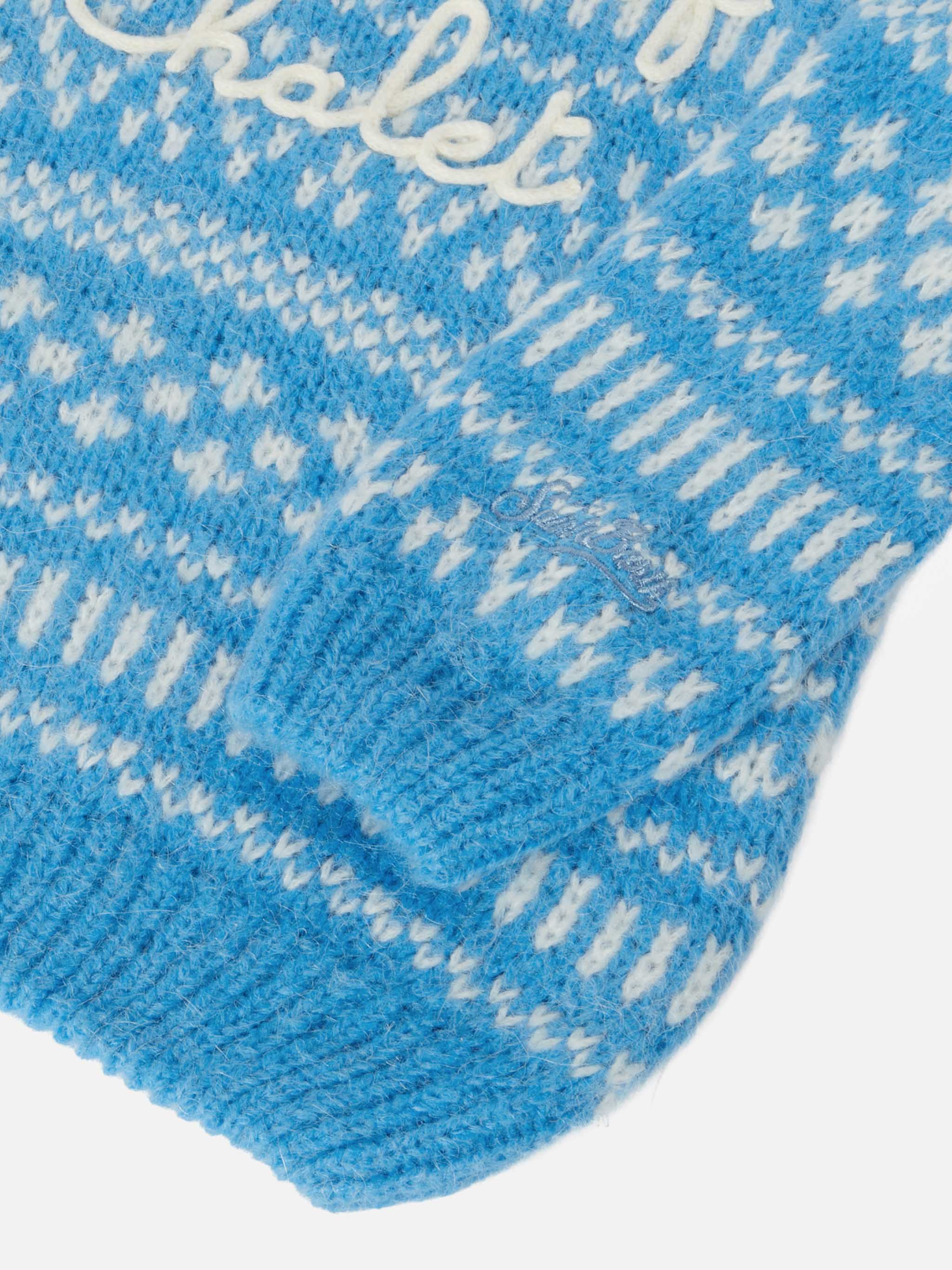 Girocollo Douglas Soft azzurro con ricamo Prince of Chalet - Image 4