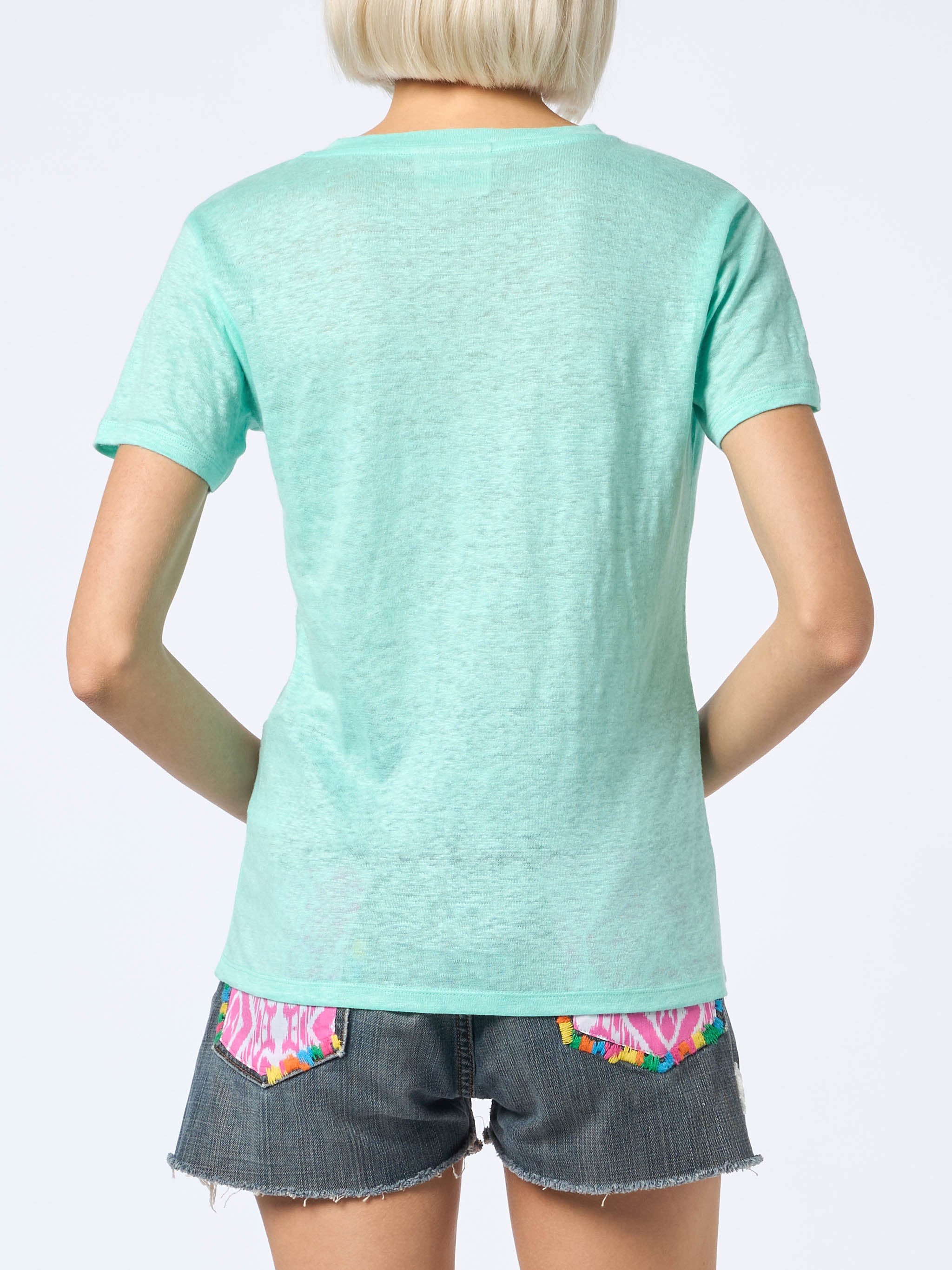 T-shirt Eloise in lino verde salvia con ricamo - Image 3