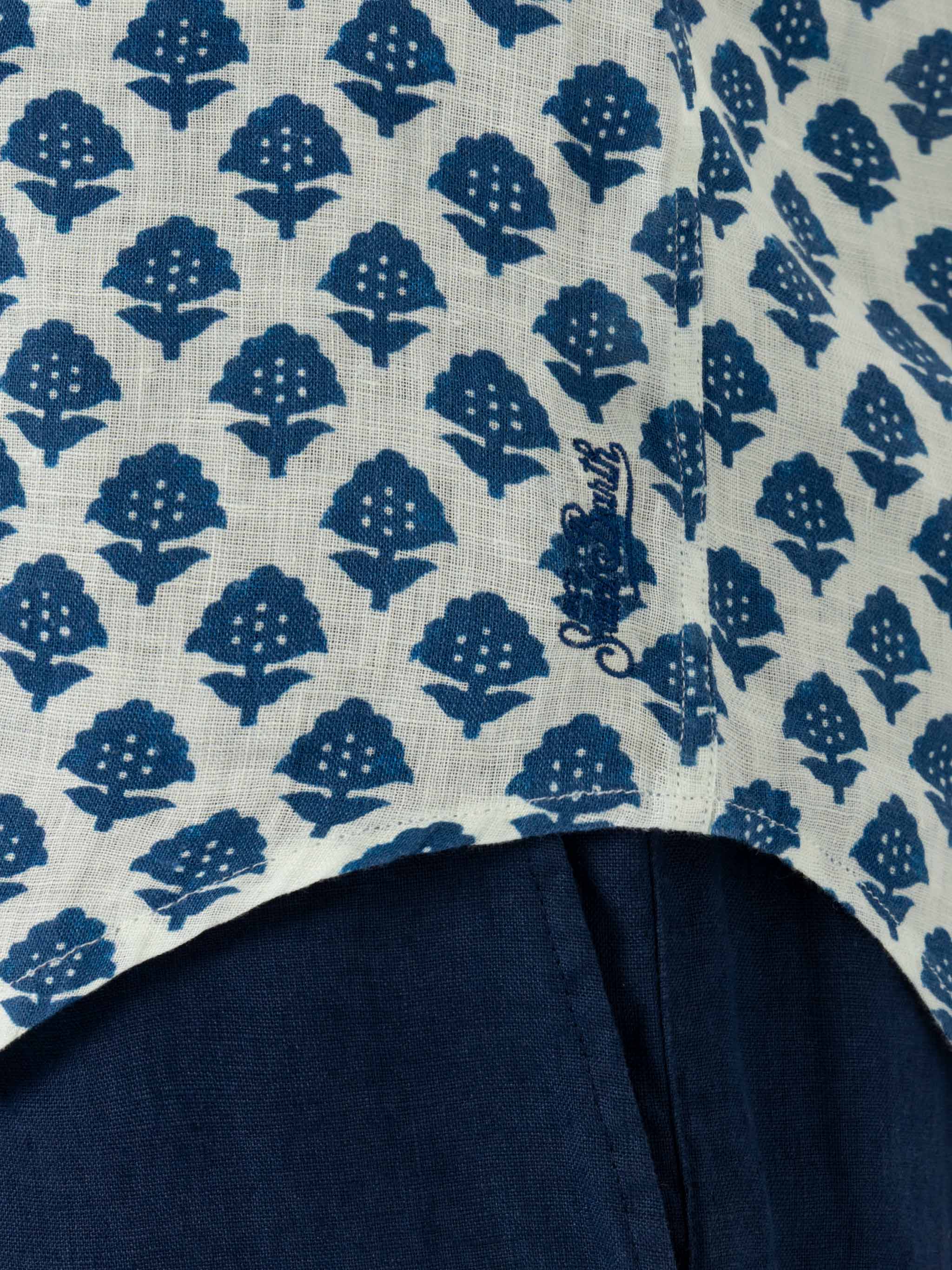 Camicia Pamplona in lino con stampa floreale - Image 2