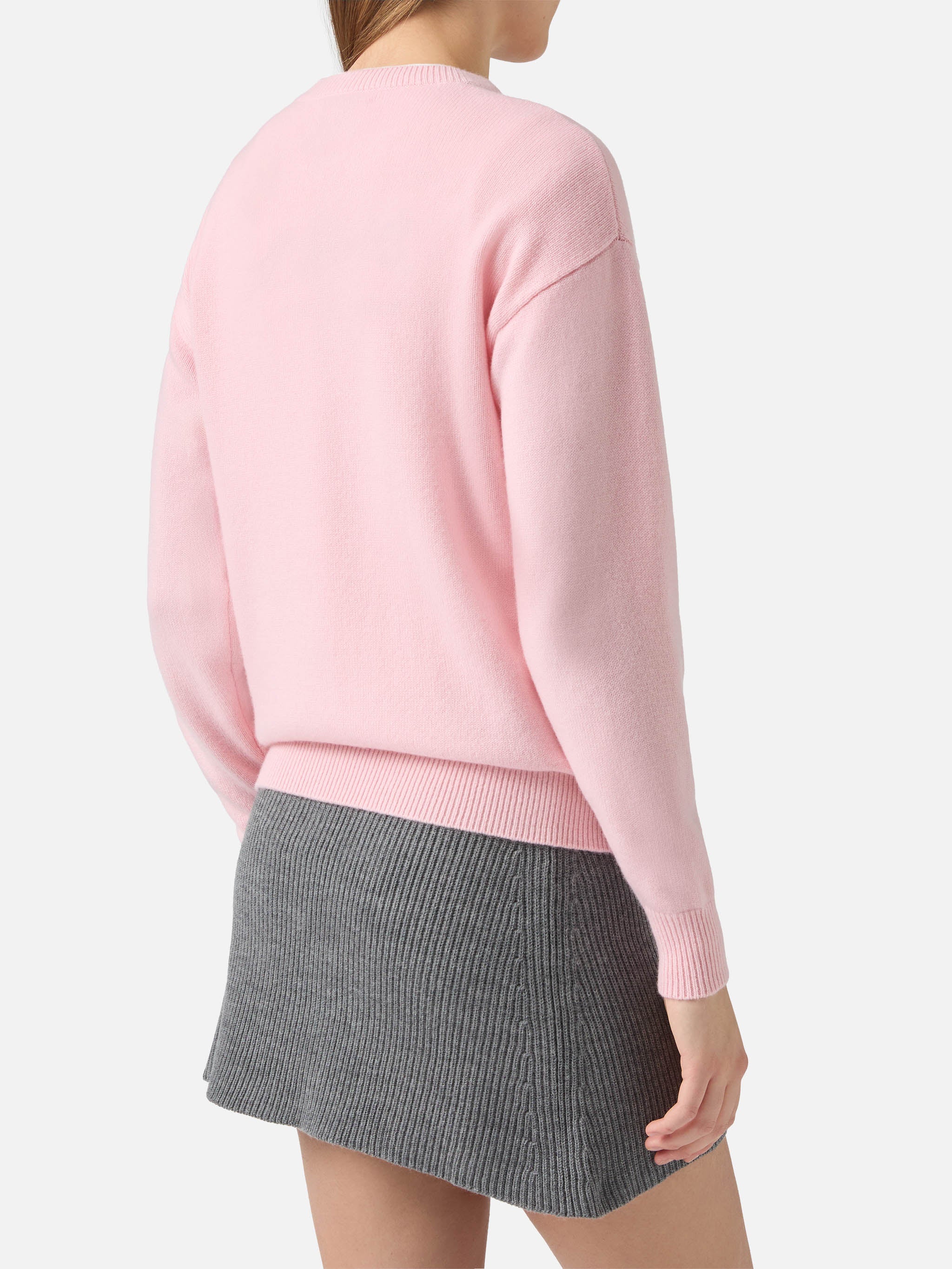Maglione Louise in cashmere rosa con applicazione St. Moritz in strass - Image 3