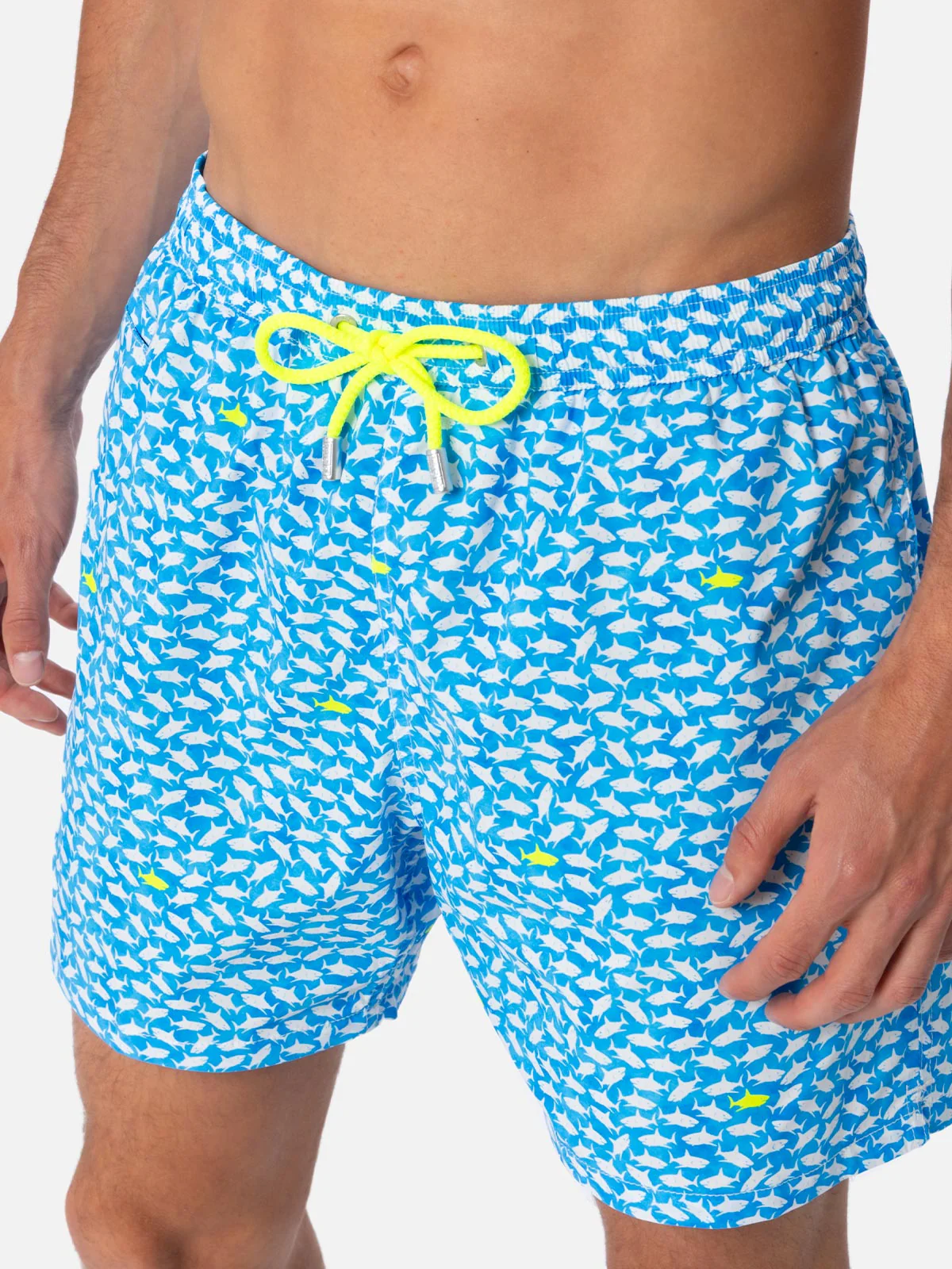 Costume classico elasticizzato Comfort Light con stampa squali - Image 3