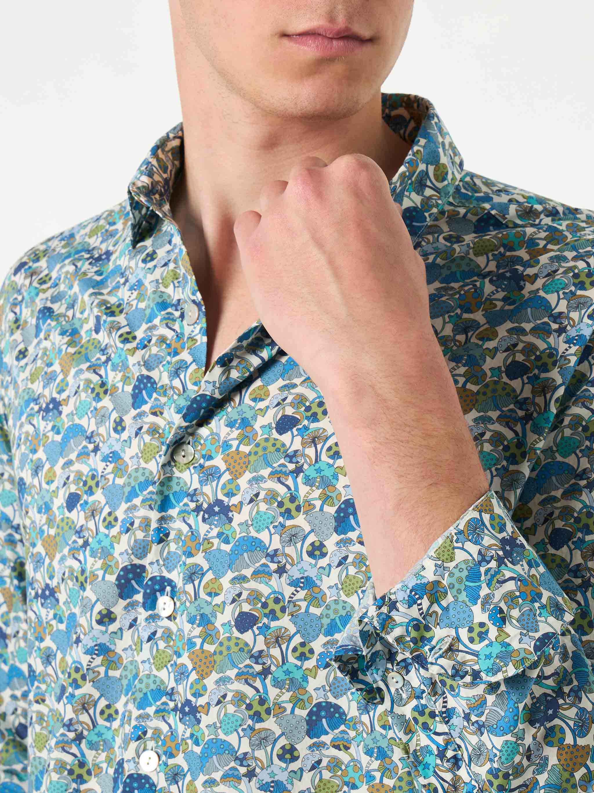 Camicia Sikelia in cotone mussola stampa funghi | Special Edition - Image 3