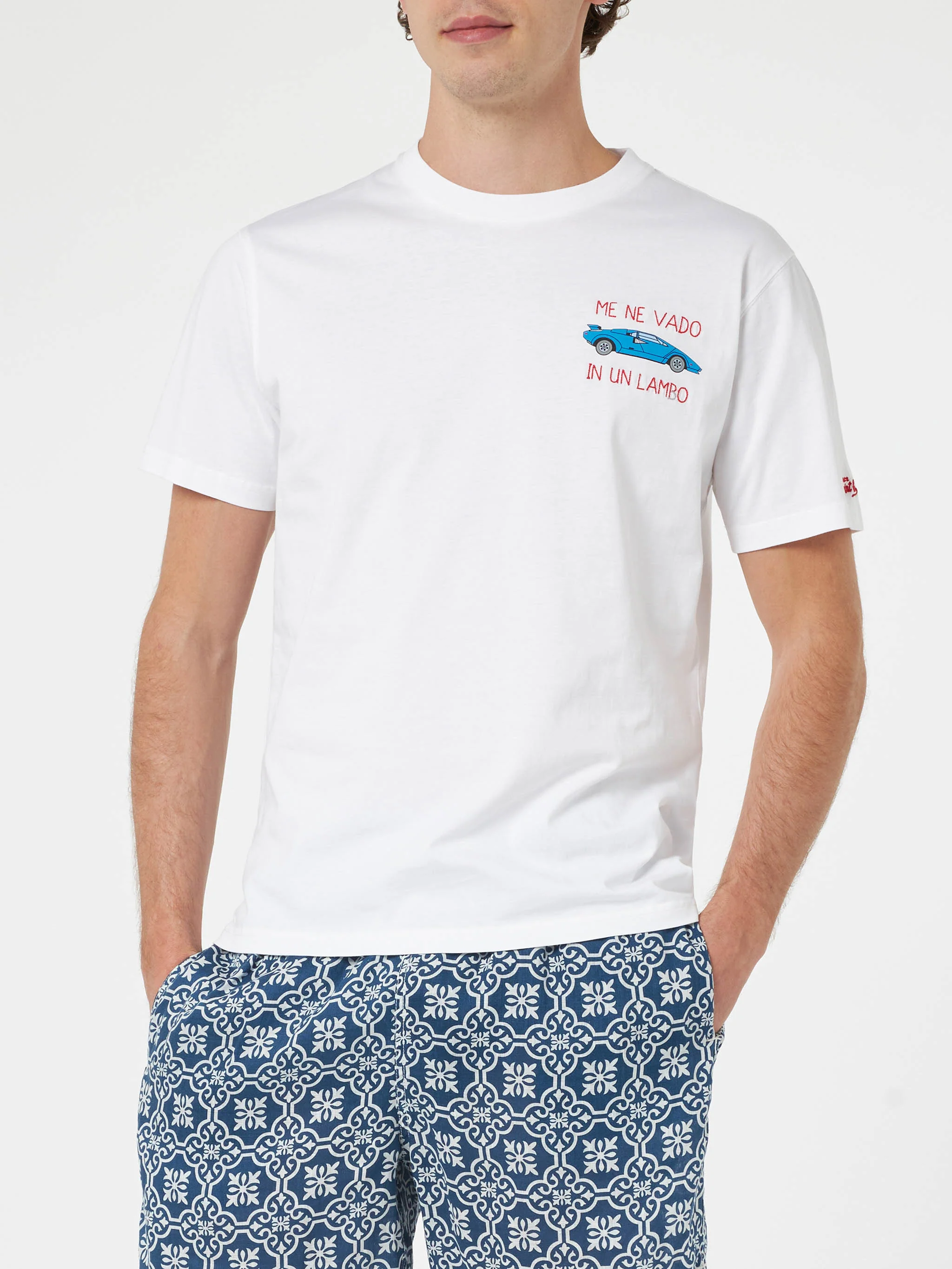 T-shirt In un lambo con ricamo e stampa auto bianco - Image 3