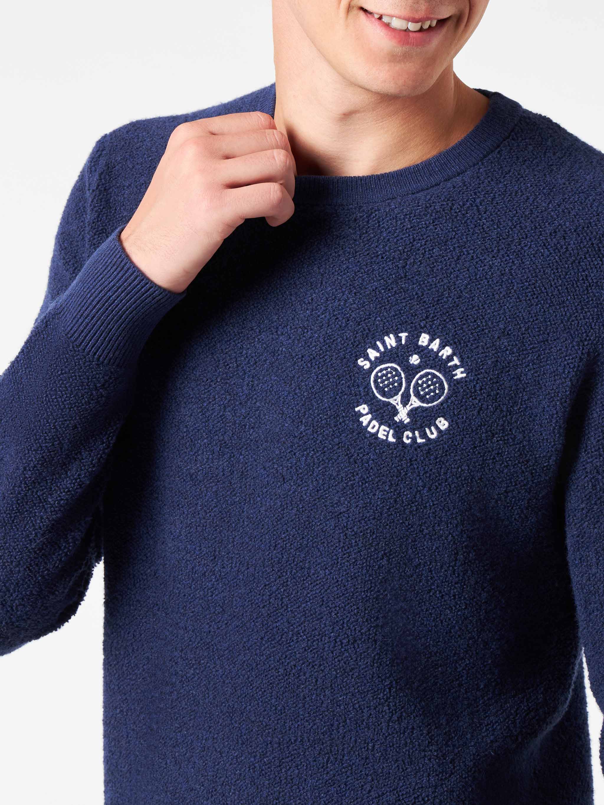 Maglione girocollo bluette bouclé Heron con ricamo Saint Barth Padel Club - Image 2
