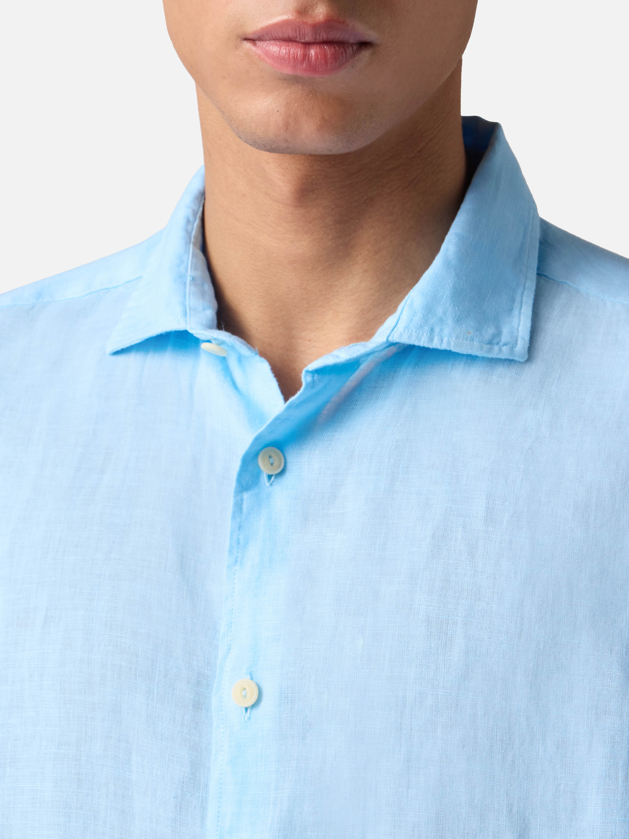 Camicia Pamplona in lino azzurro chiaro - Image 2