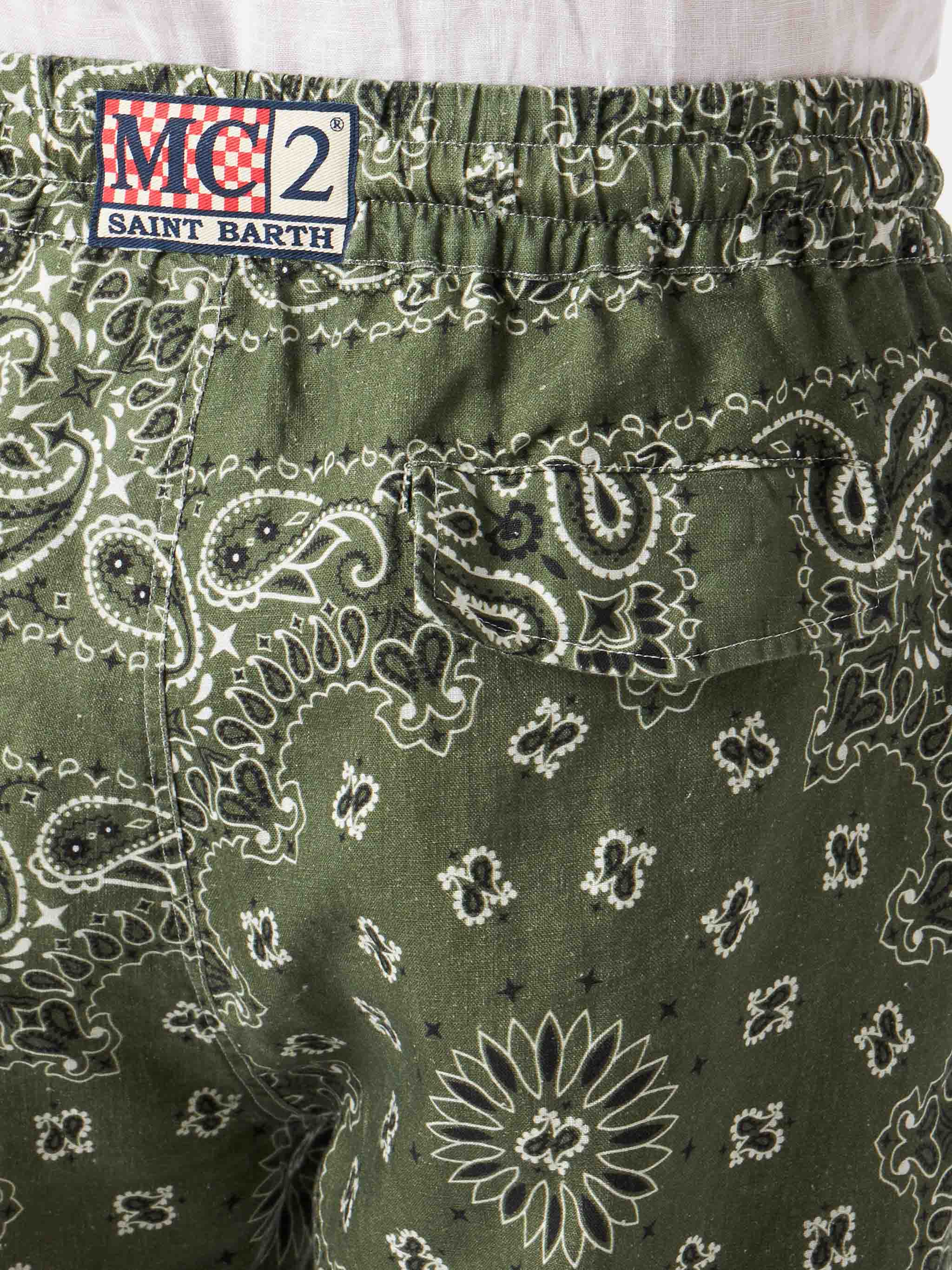 Bermuda Marseille in lino stampa bandana verde militare - Image 3