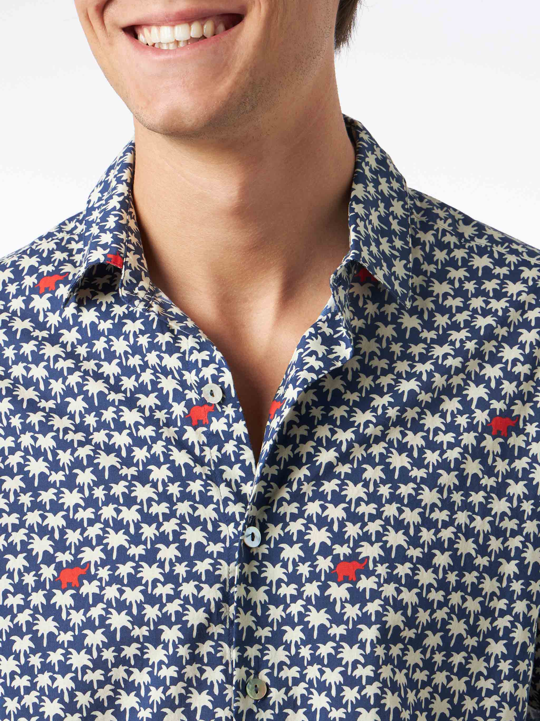Camicia Sikelia in mussola di cotone con stampa palme - Image 3