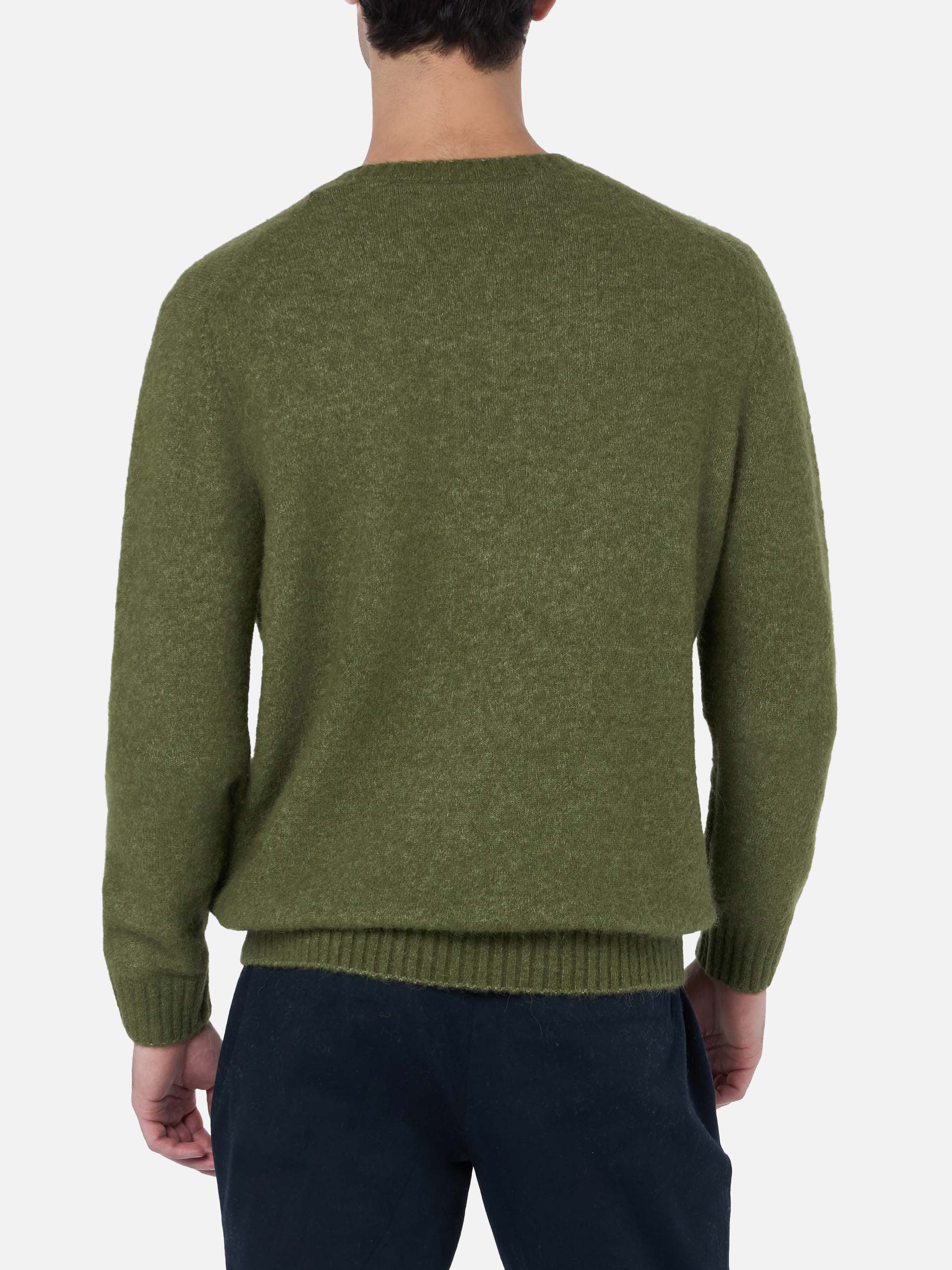 Maglione girocollo Regent in ALPACA STRETCH verde militare - Image 3