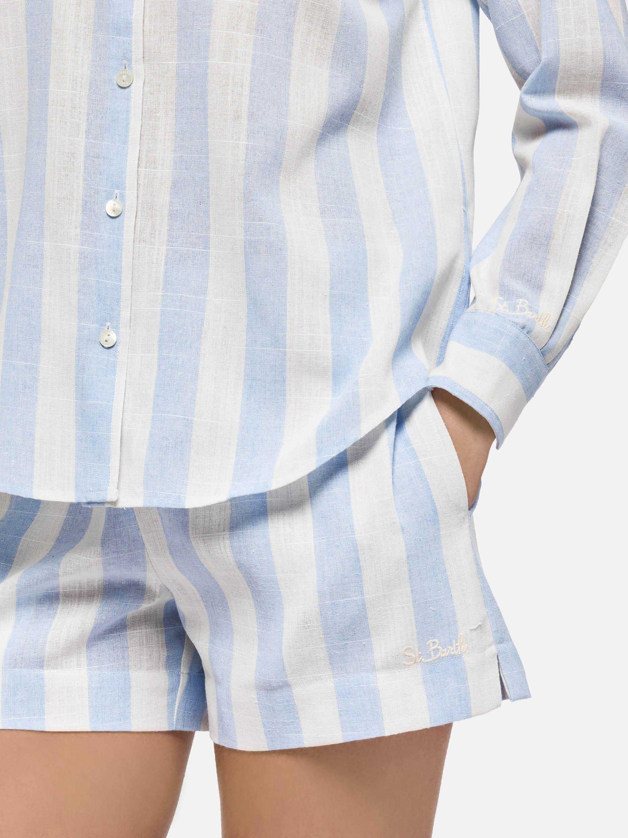 Meave shorts pull up in cotone con stampa a righe azzurre - Image 4