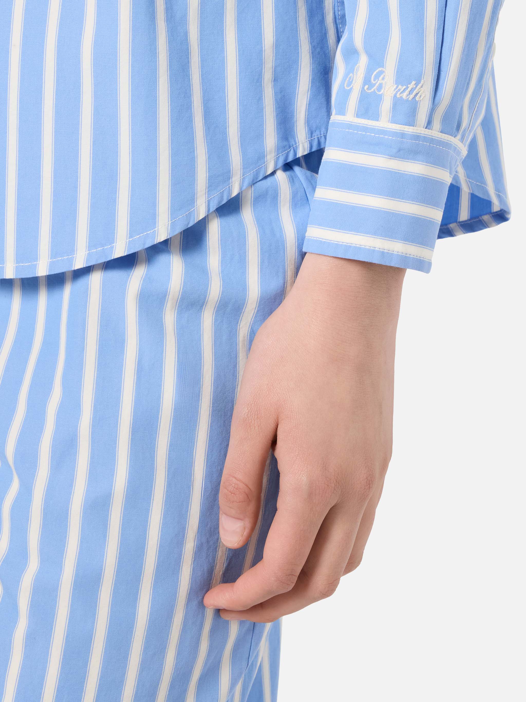 Camicia Meredith in cotone a righe azzurre con ricamo Saint Barth - Image 2