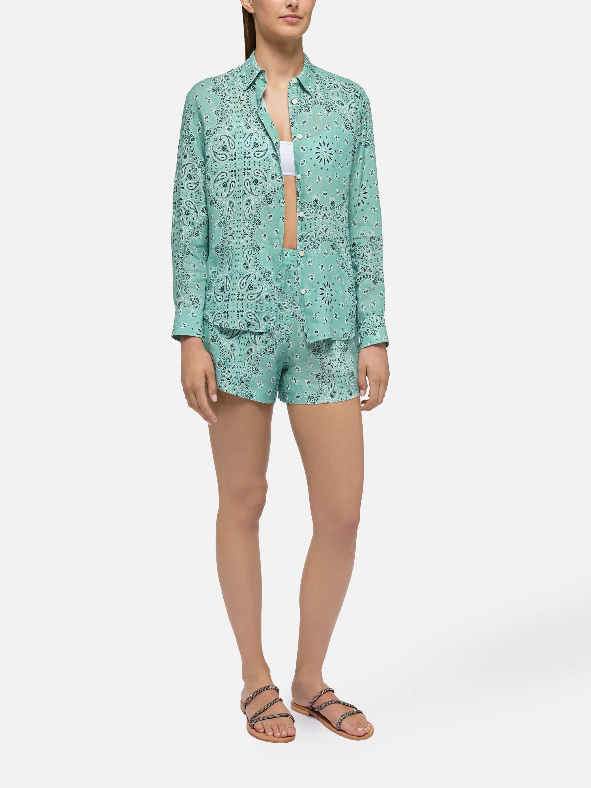 Camicia classica in lino Meredith con stampa bandana - Image 4
