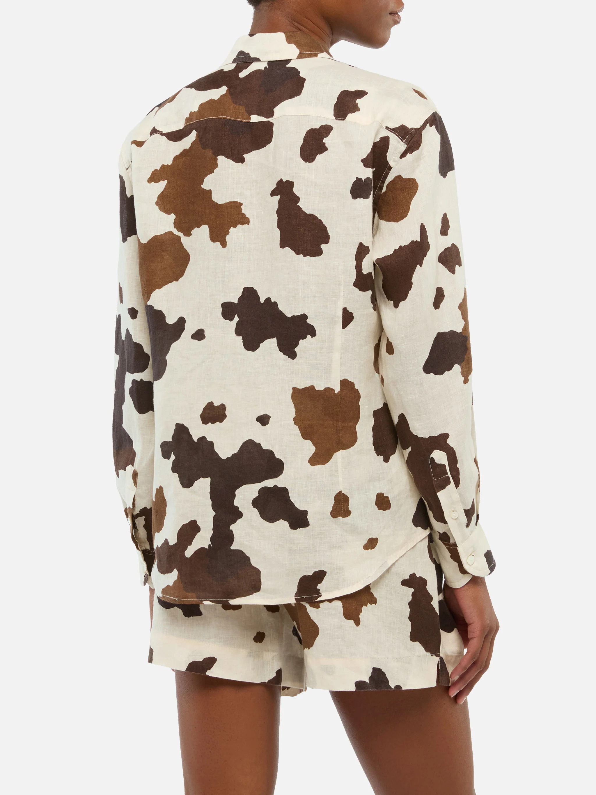 Camicia classica in lino Meredith con stampa muccata - Image 3