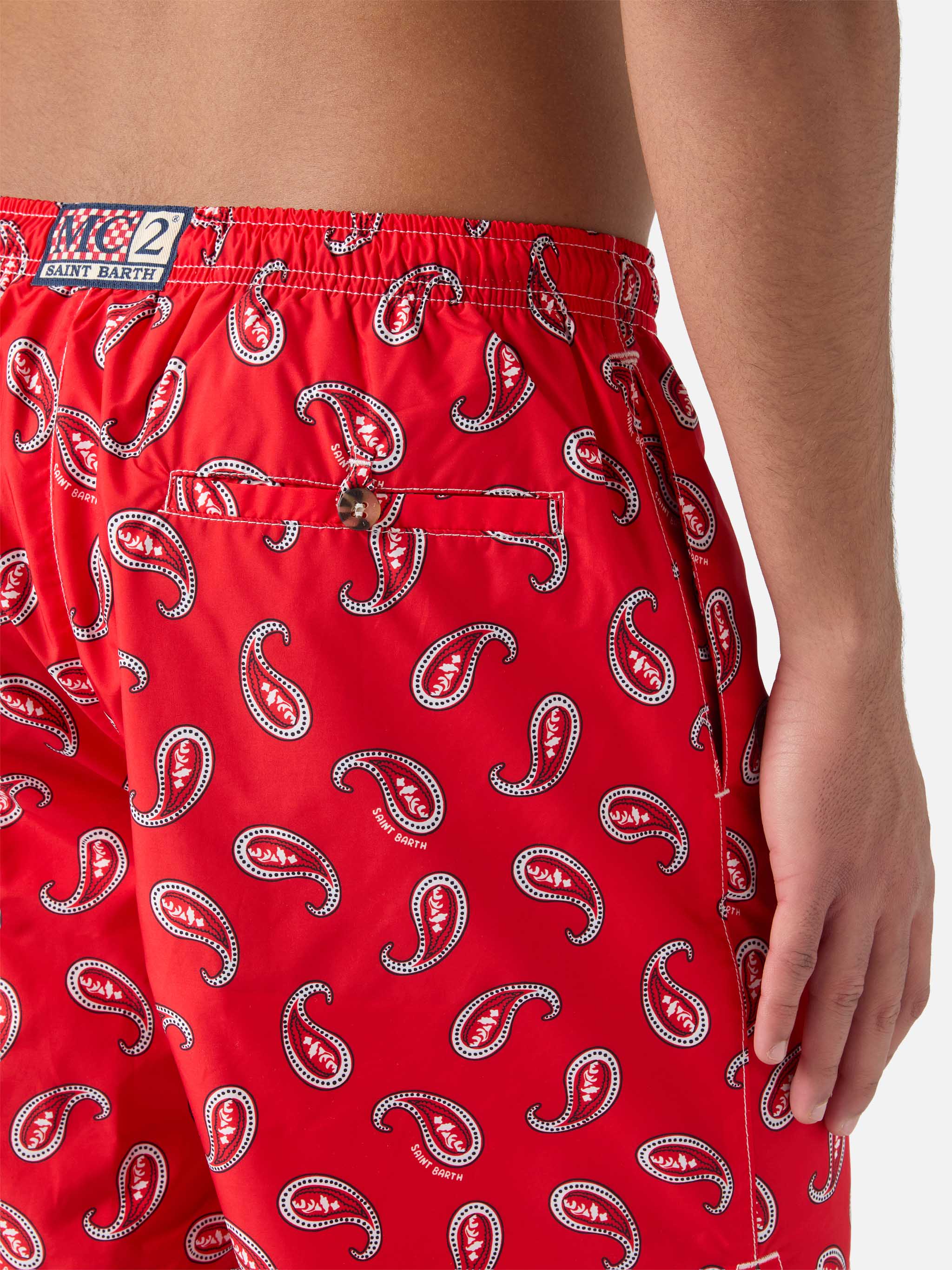 Costume mare lunghezza media Caprese con stampa paisley rossa - Image 6