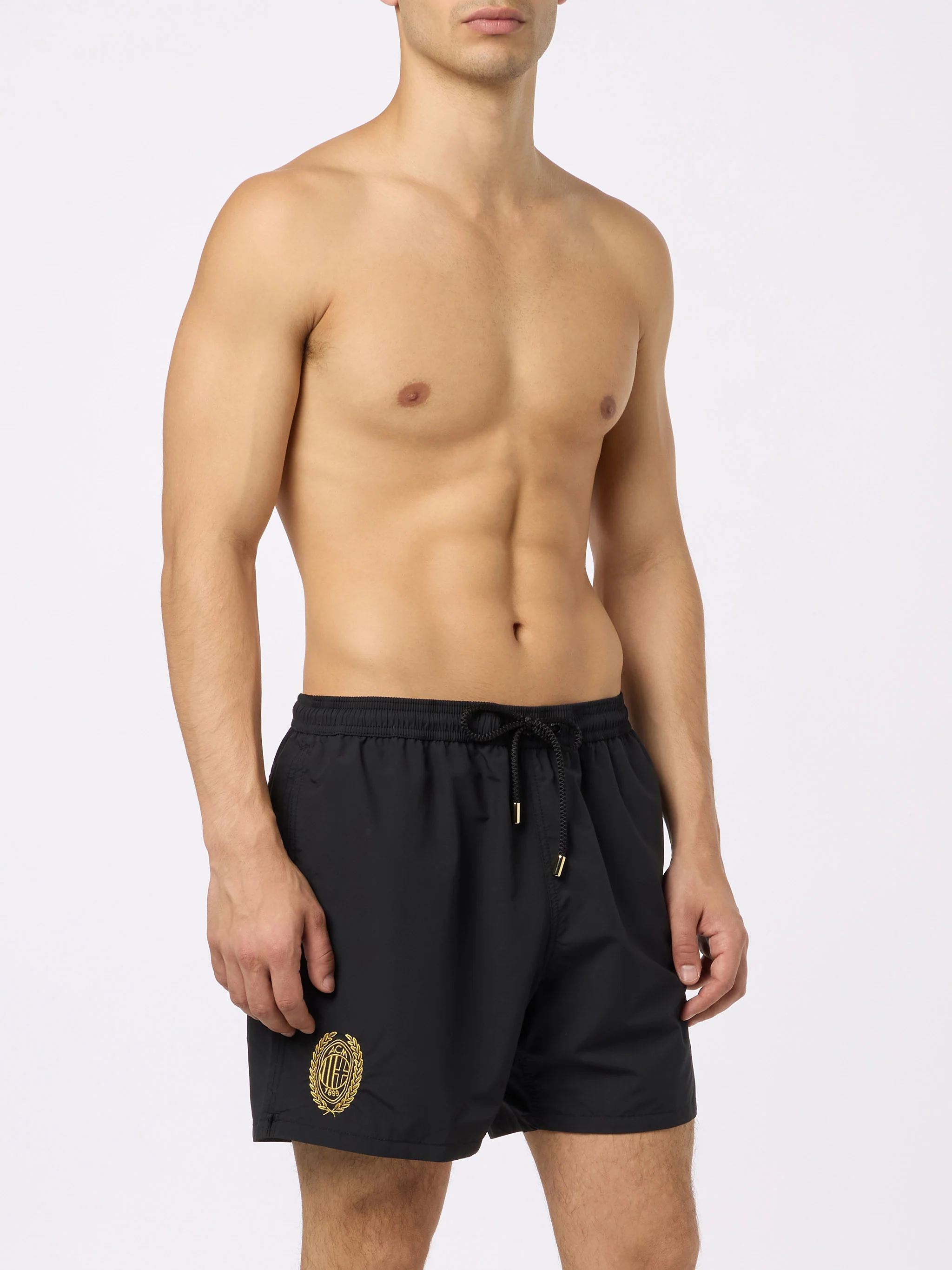 Costume classico leggero Patmos nero con patch Milan 125 | AC MILAN 125 SPECIAL EDITION - Image 3