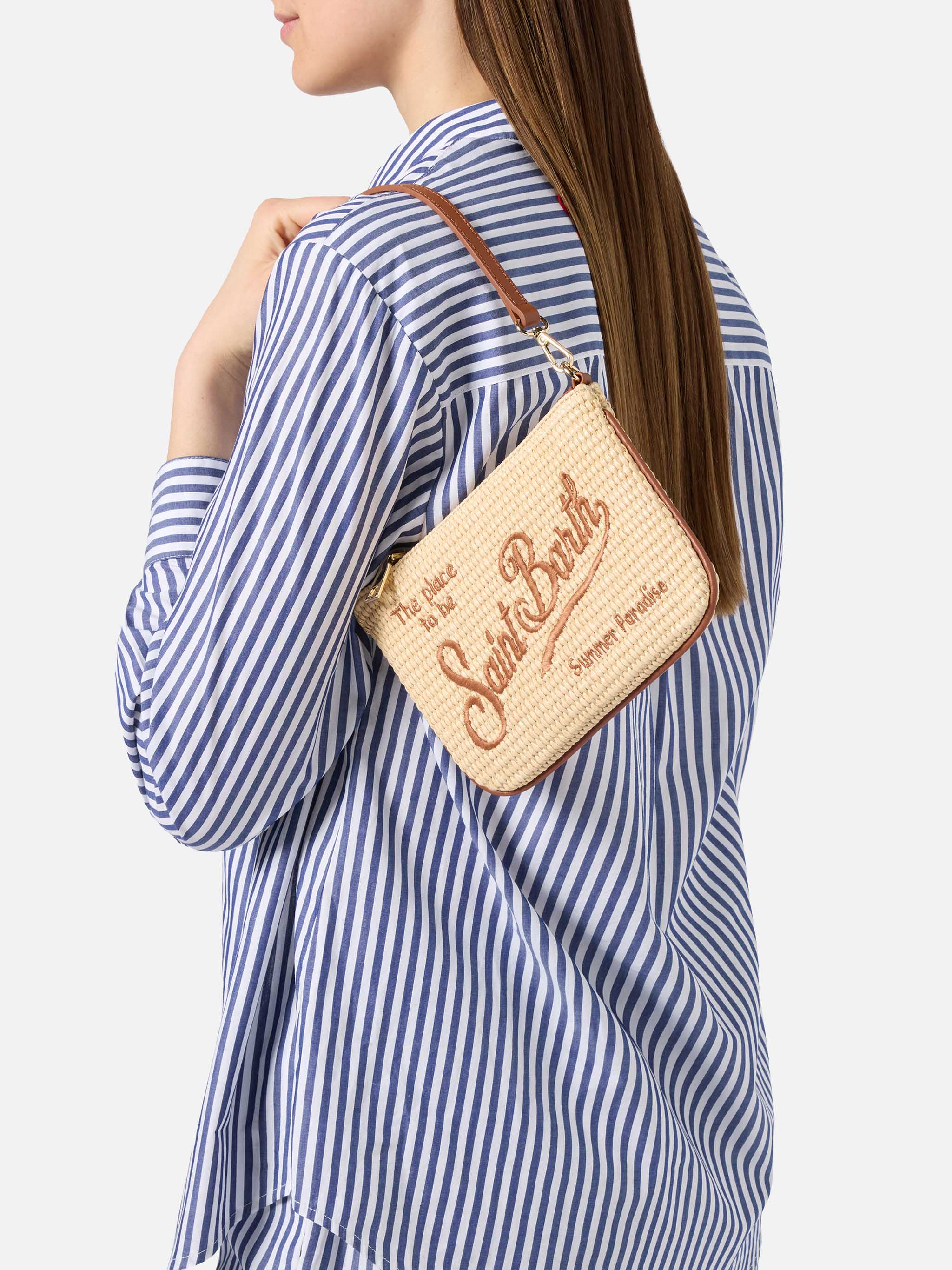 Pouch Mini Parisienne effetto paglia con logo ricamato marrone - Image 2