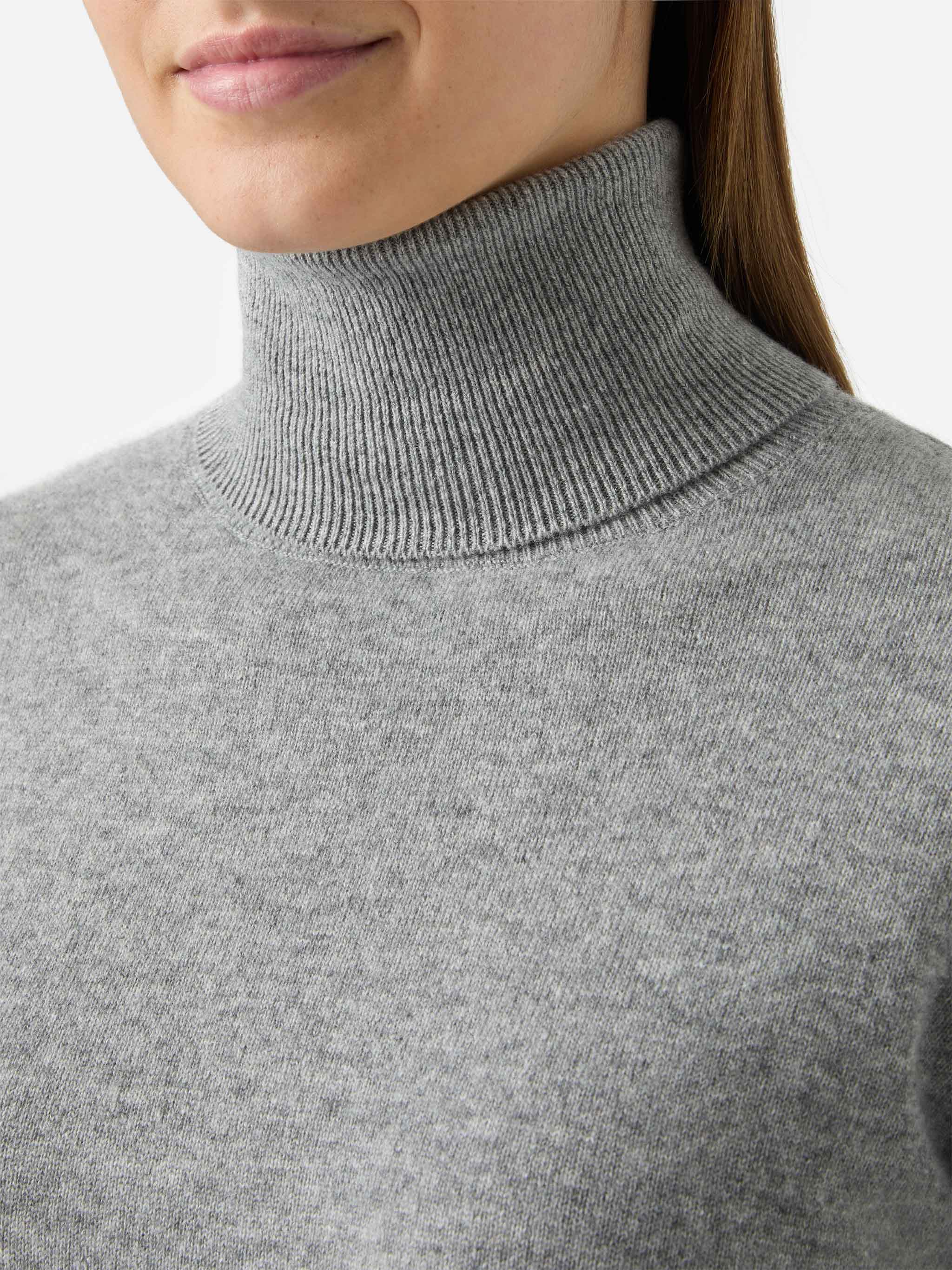 Dolcevita  Moody in cashmere grigio melange con ricamo St. Barth - Image 2