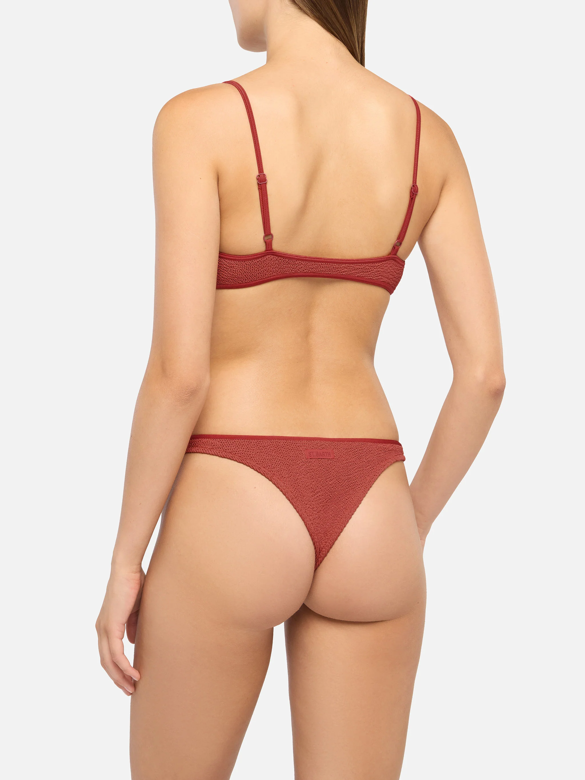 Bikini bralette Judy Naomi con slip sgambati in tessuto crinkle arancione ruggine - Image 4