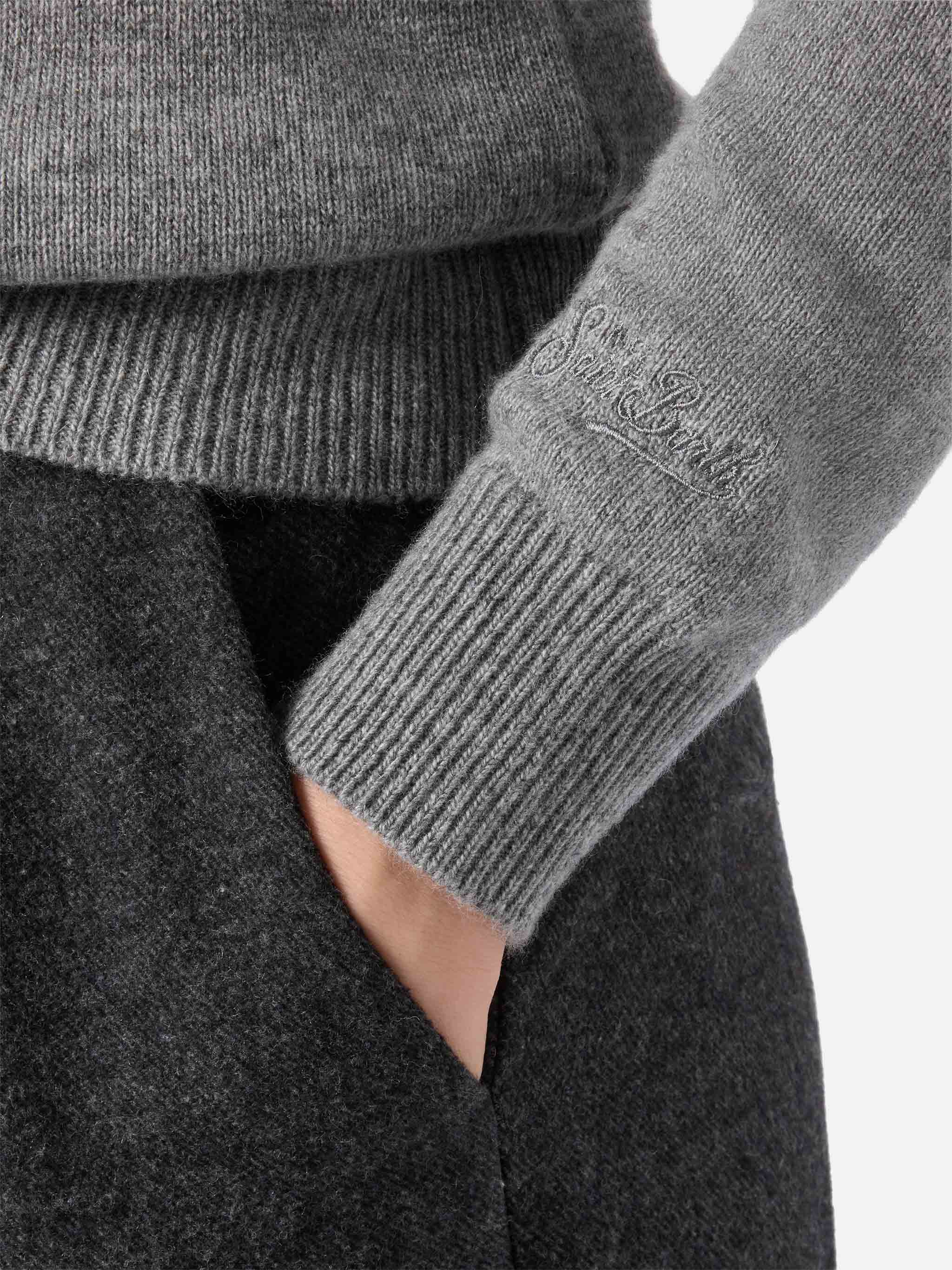 Maglione New Queen in misto cashmere grigio con jacquard lurex Kissenefrega - Image 4
