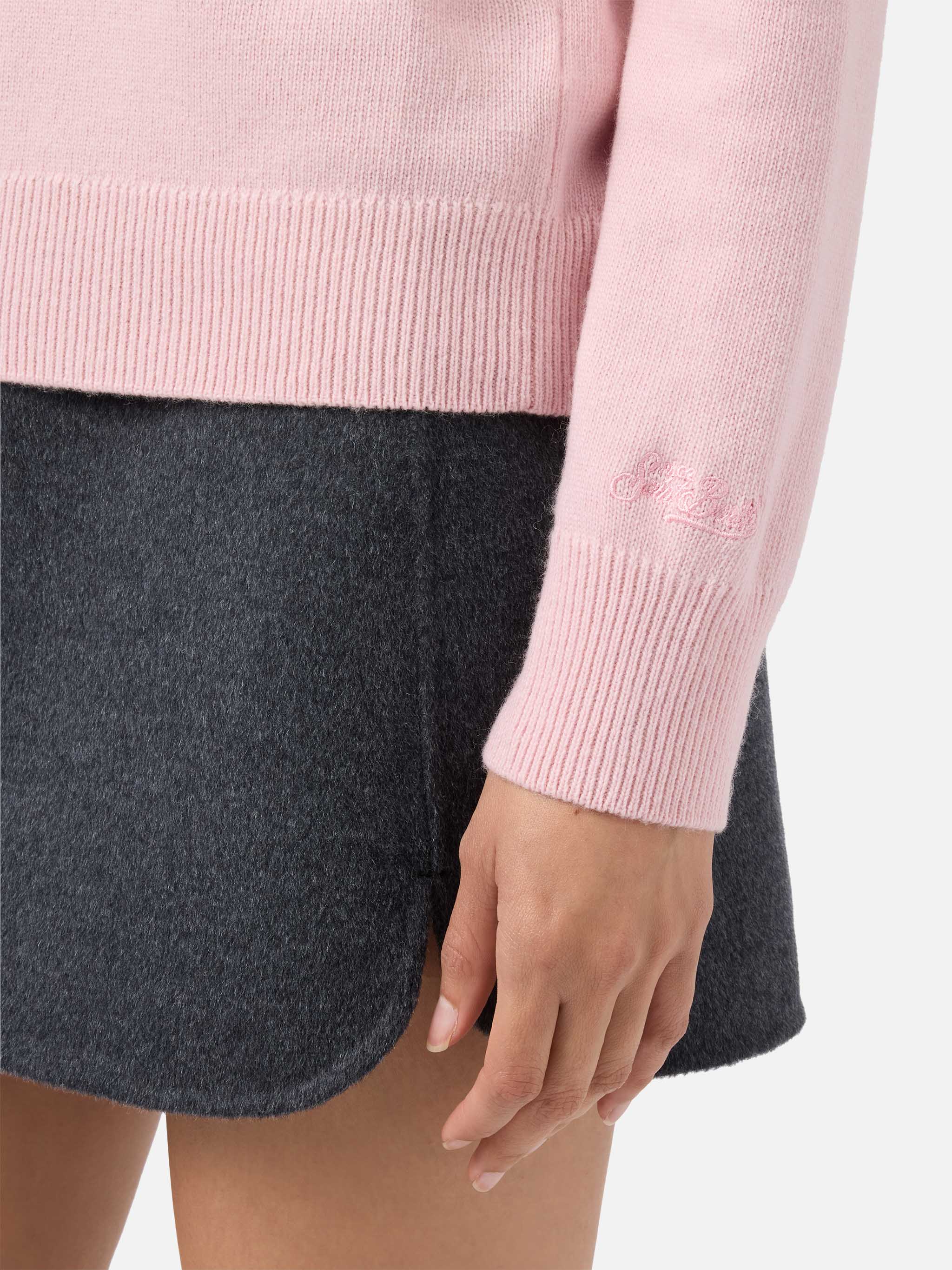 Girocollo New Queen in misto cashmere rosa con jacquard lurex Vacanze di Natale | VACANZE DI NATALE SPECIAL EDITION - Image 4