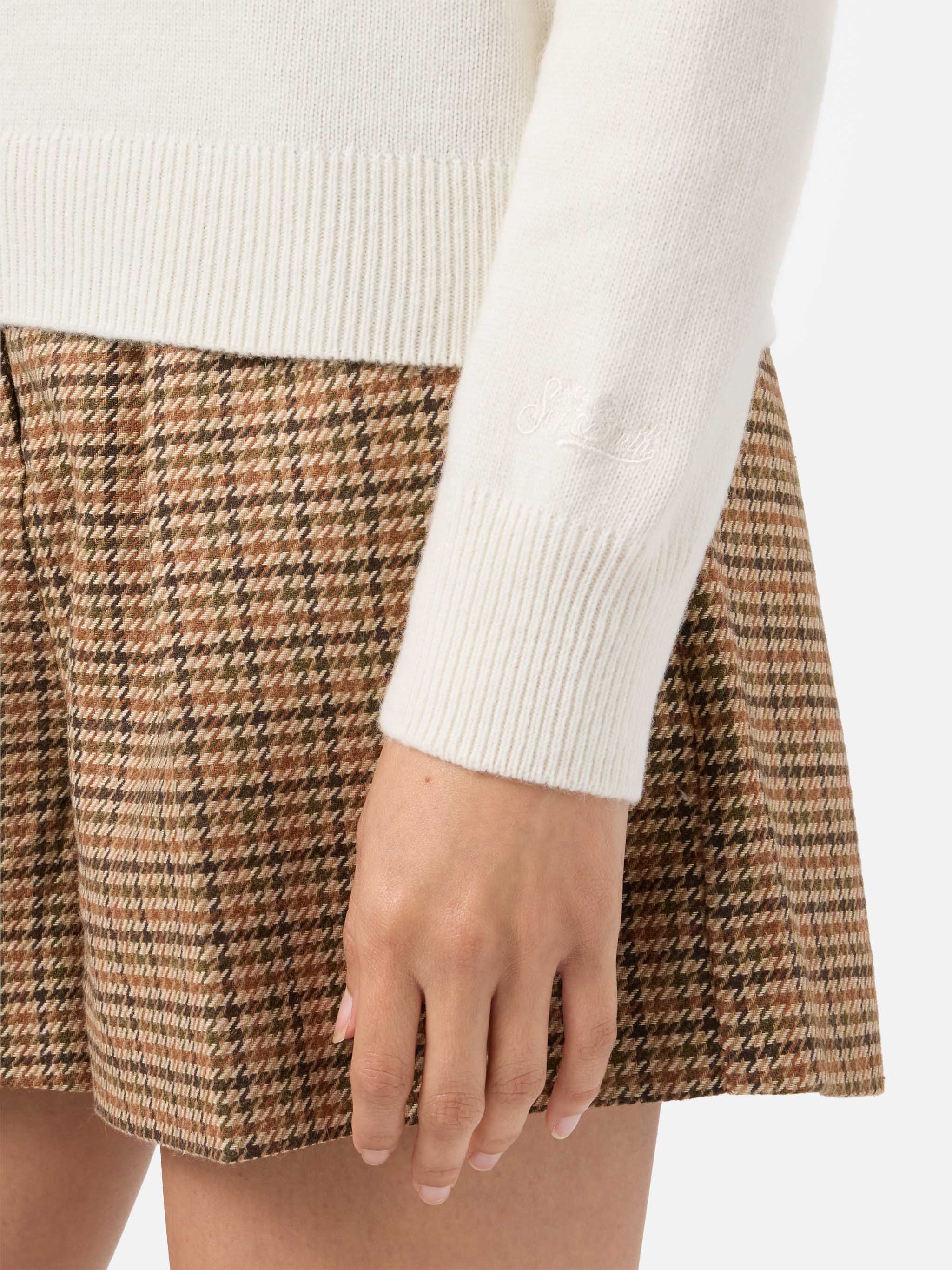 Girocollo New Queen in misto cashmere bianco con jacquard Vacanze di Natale | VACANZE DI NATALE SPECIAL EDITION - Image 4