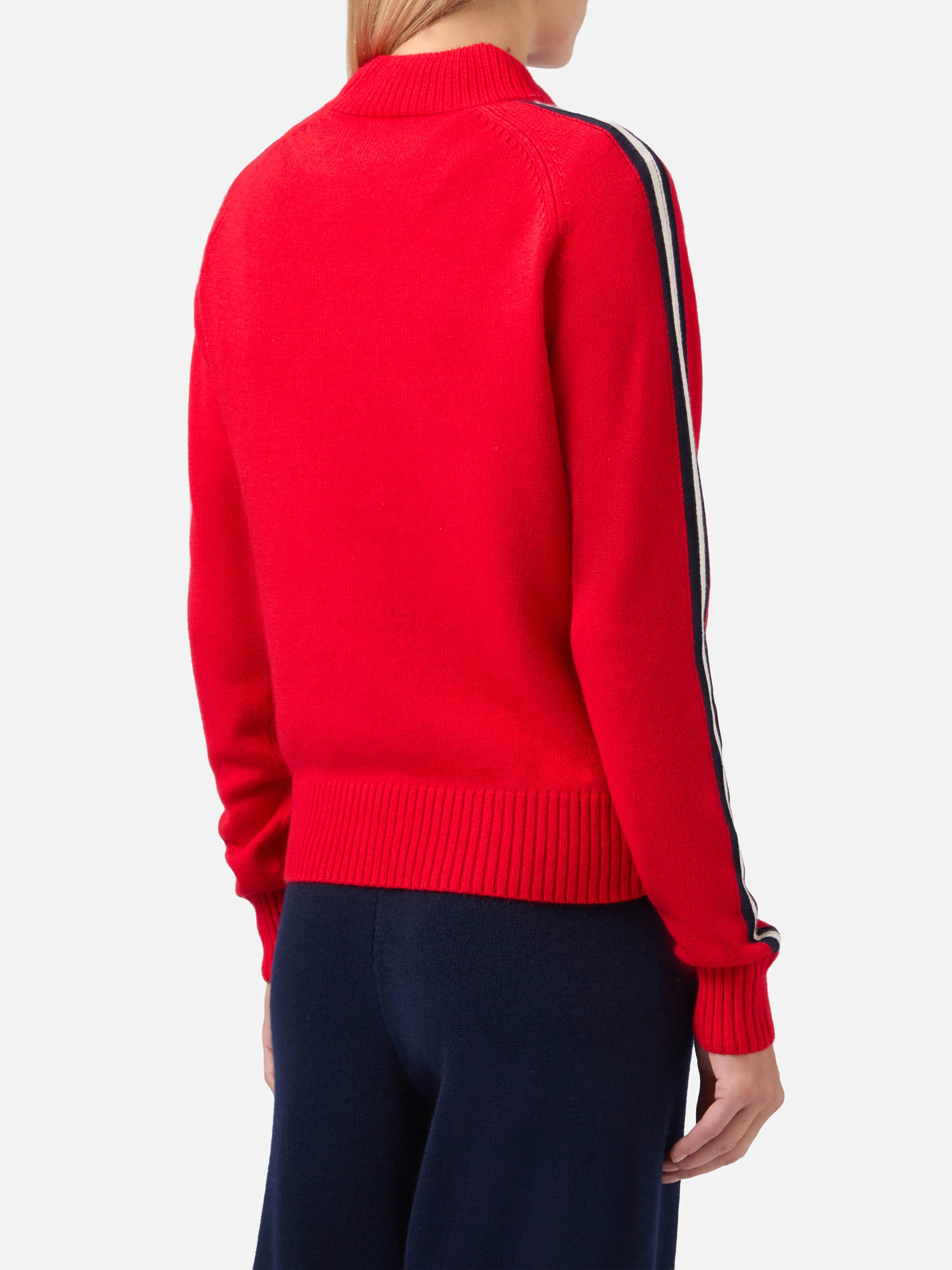 Lupetto Peak in misto cashmere rosso con applicazione in strass Apres ski queen - Image 3