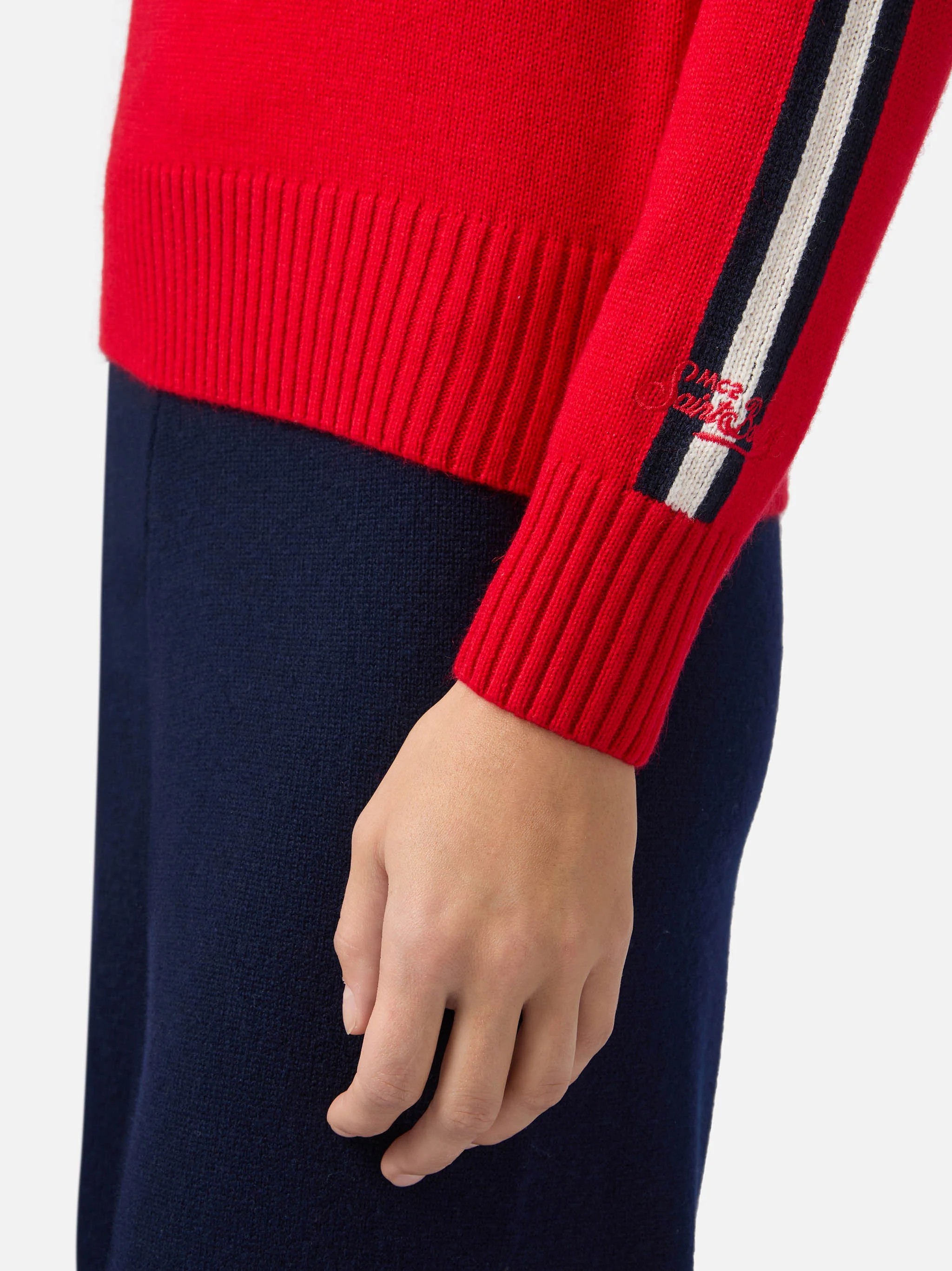 Lupetto Peak in misto cashmere rosso con applicazione in strass Apres ski queen - Image 4