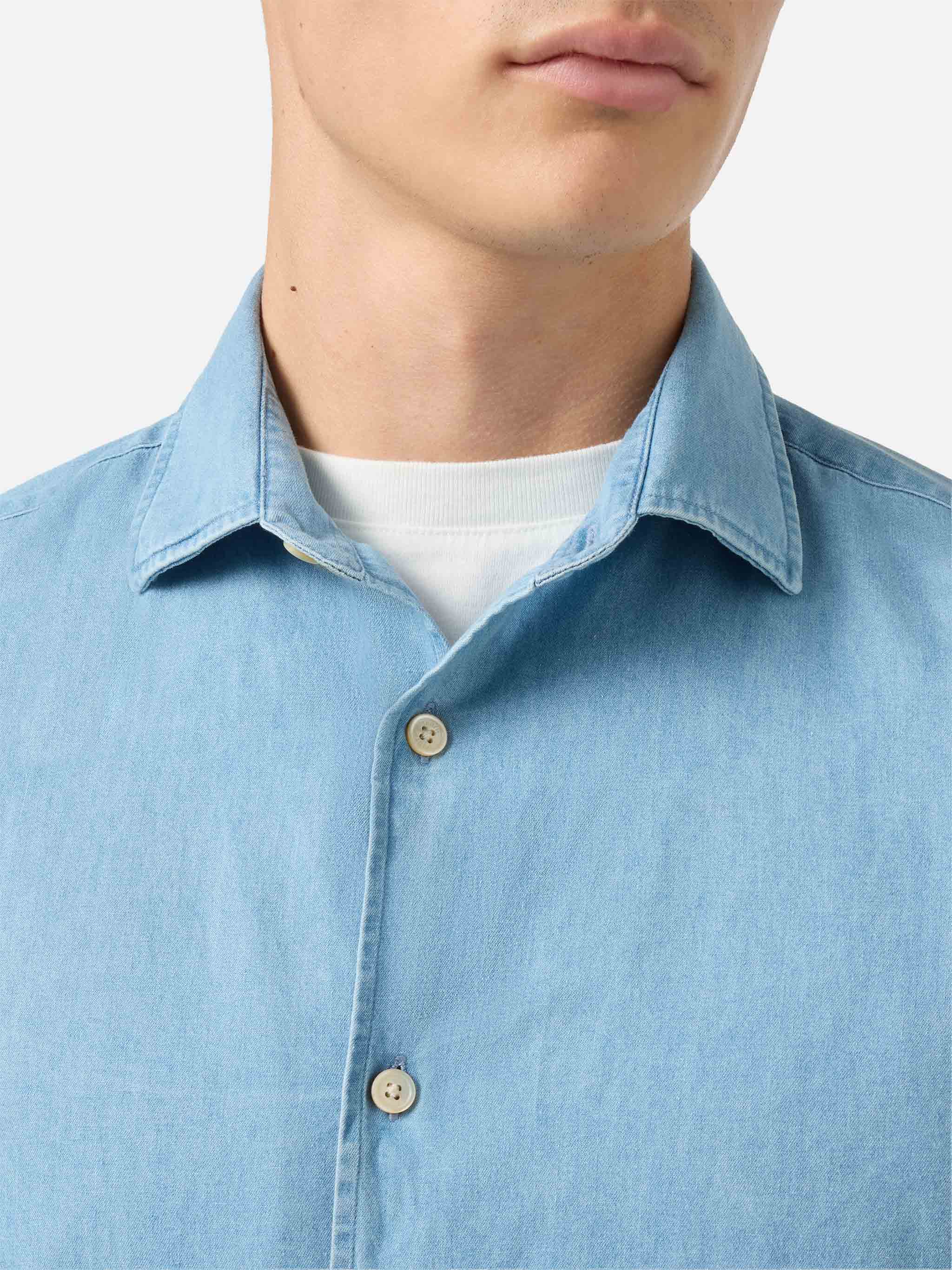 Camicia Seefeld in chambray con collo classico  - Image 2