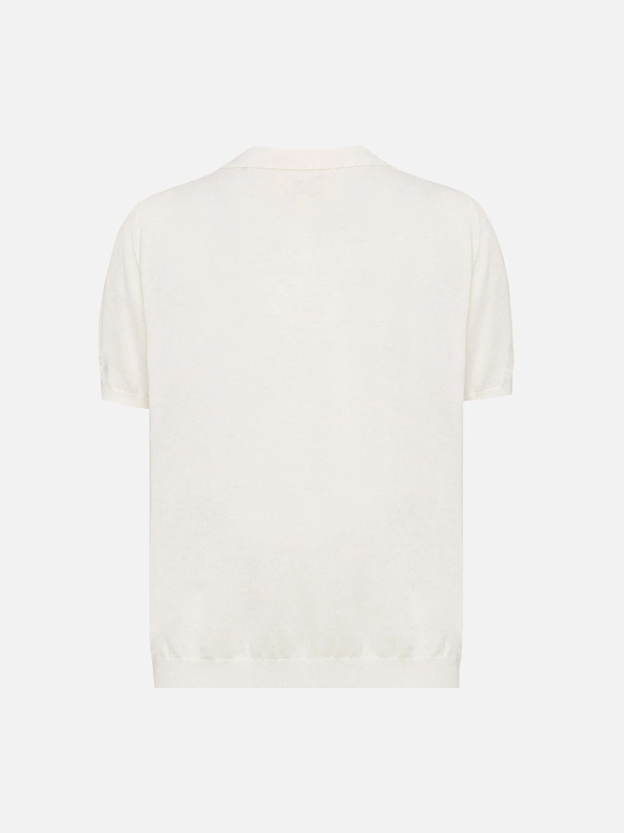 Polo Sloan Jr in maglia bianca - Image 2