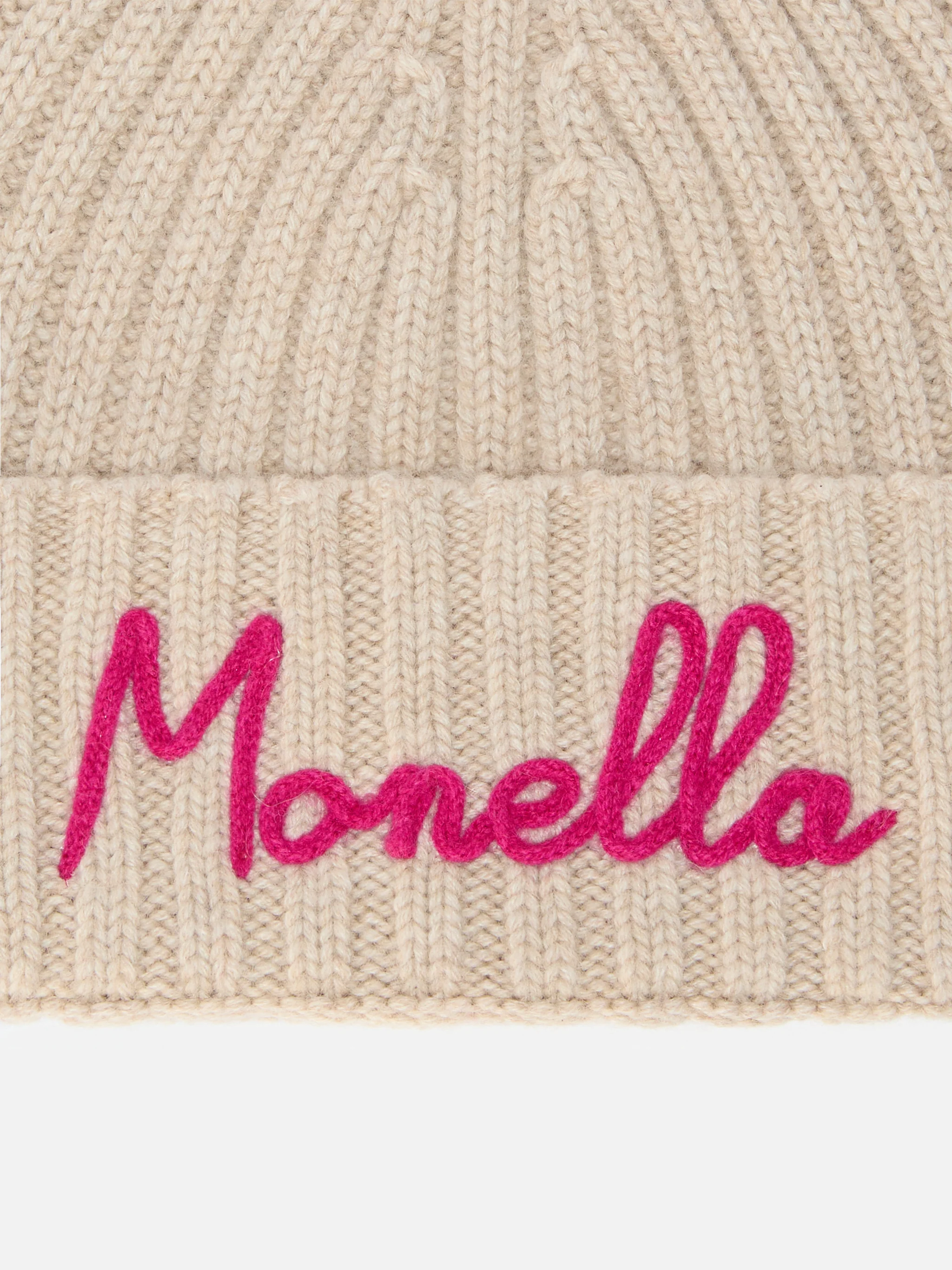 Berretto Wengen in misto cashmere beige con ricamo Monella - Image 2