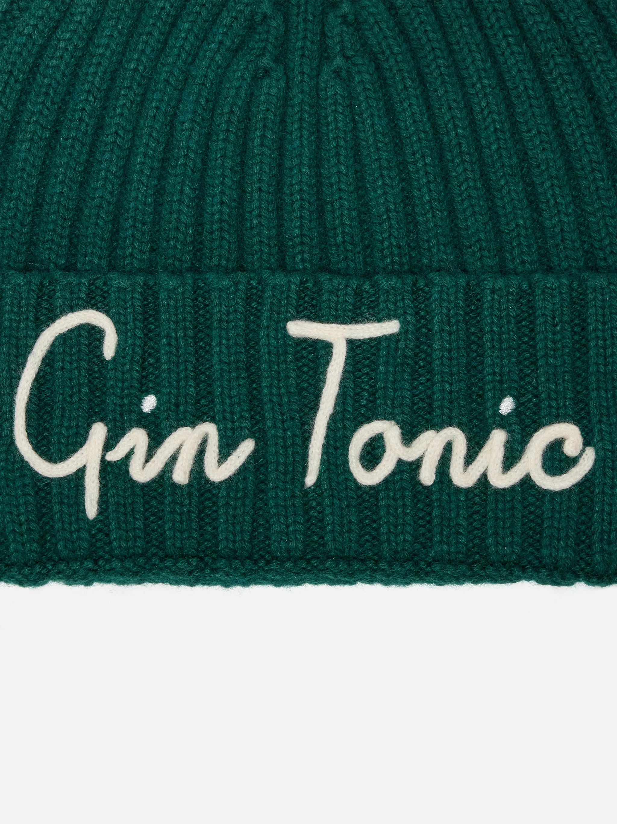 Berretto Wengen in MISTO CASHMERE verde inglese con ricamo cocktail Gin Tonic - Image 2