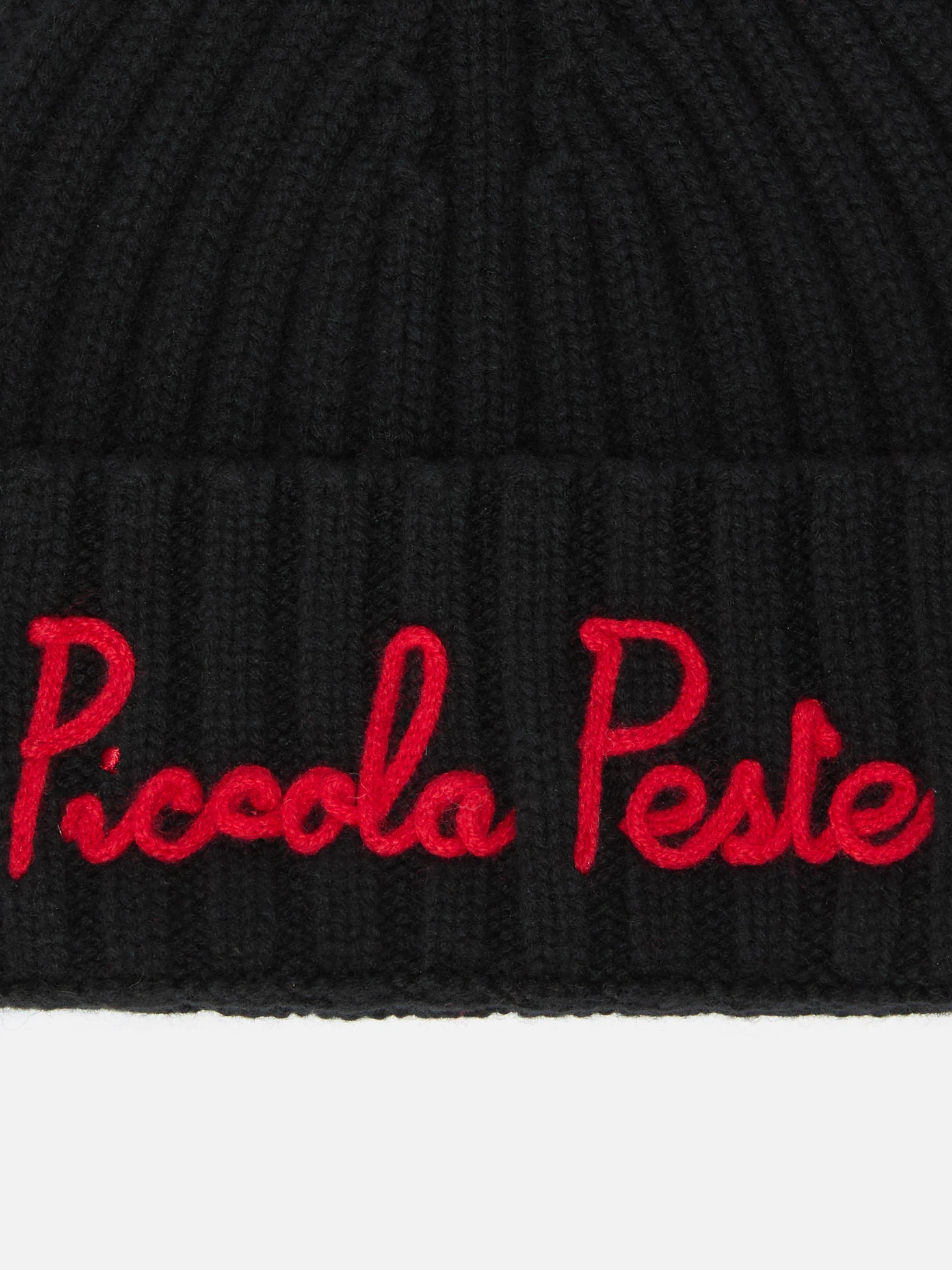 Berretto Wengen Jr in misto cashmere  nero con ricamo Piccola Peste - Image 2