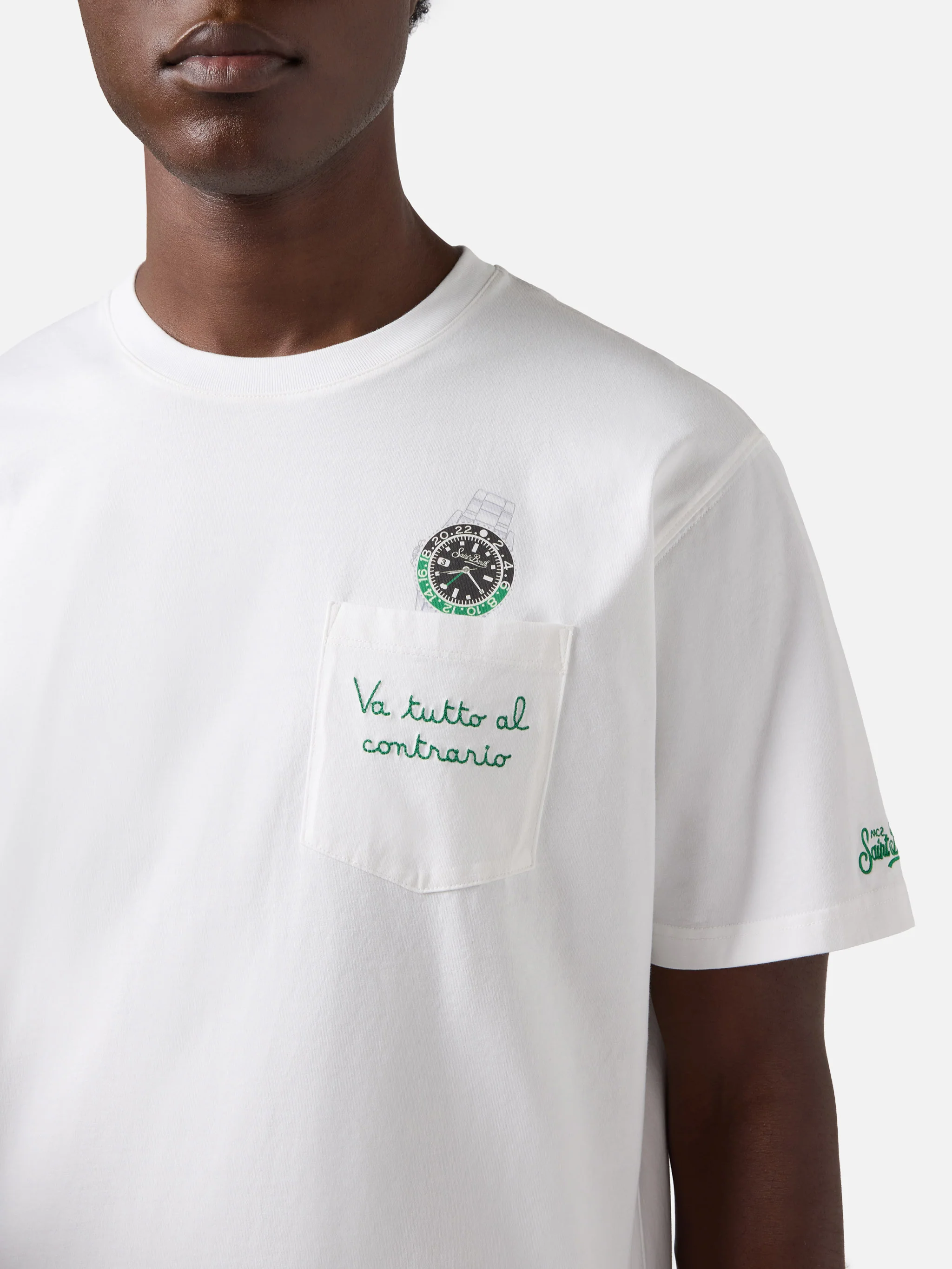T-shirt Austin bianca con orologio e ricamo Va Tutto Al Contrario - Image 2