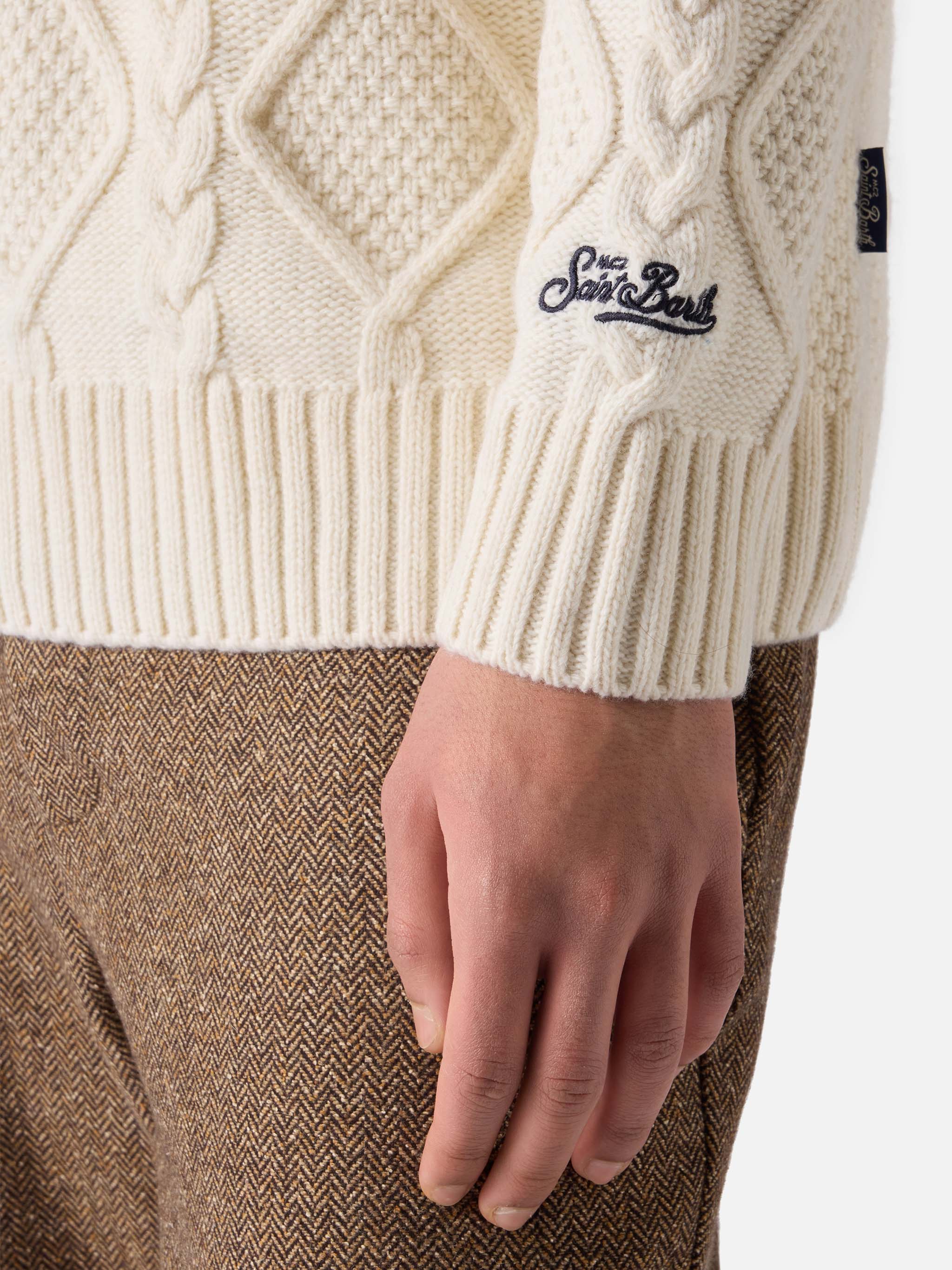 Girocollo bianco Bergen Tricot con ricamo Posta Cortina - Image 4