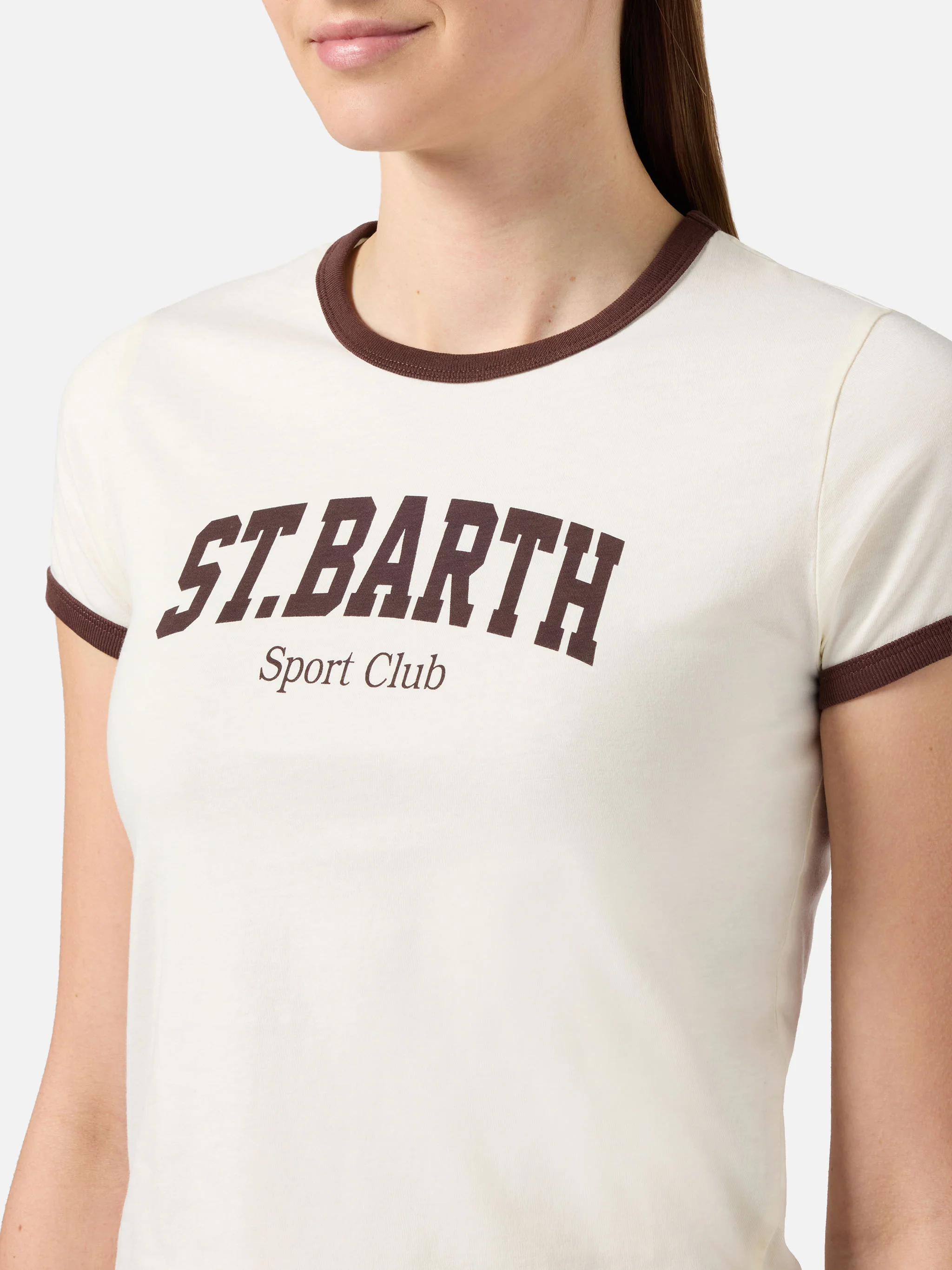 T-shirt Emilie String bianca con stampa Sport Club - Image 2