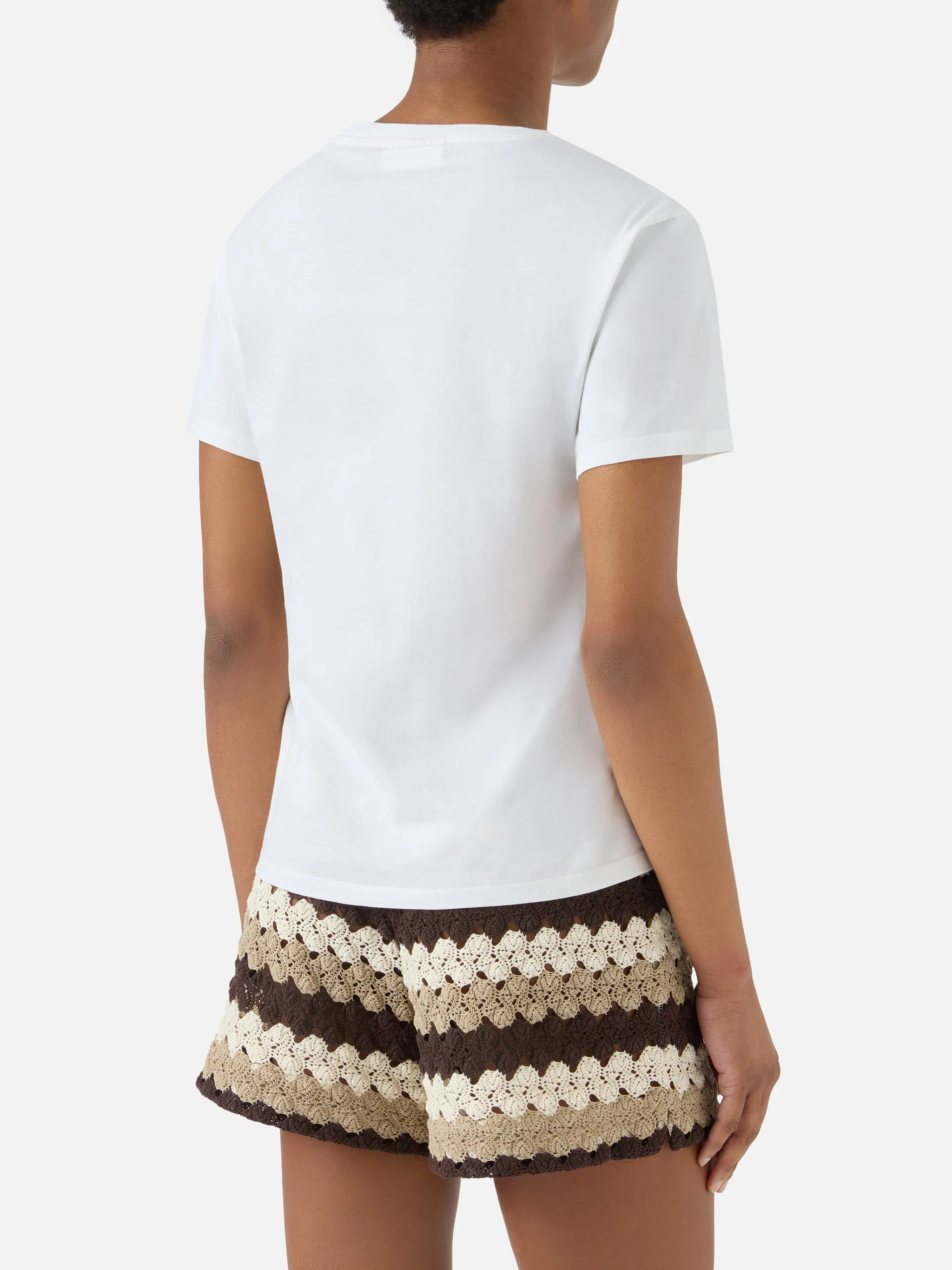 T-shirt Emilie bianca con ricamo Amore Espresso - Image 3